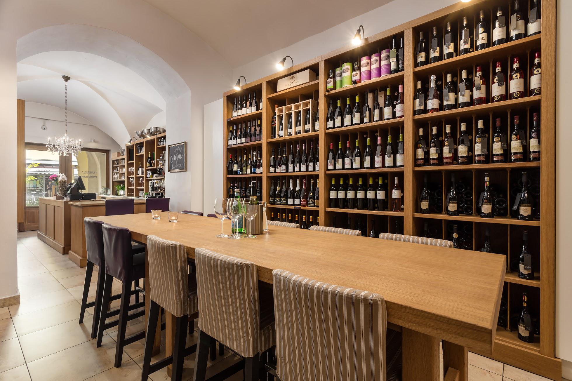 Wine bar Vinotéka U Mouřenína