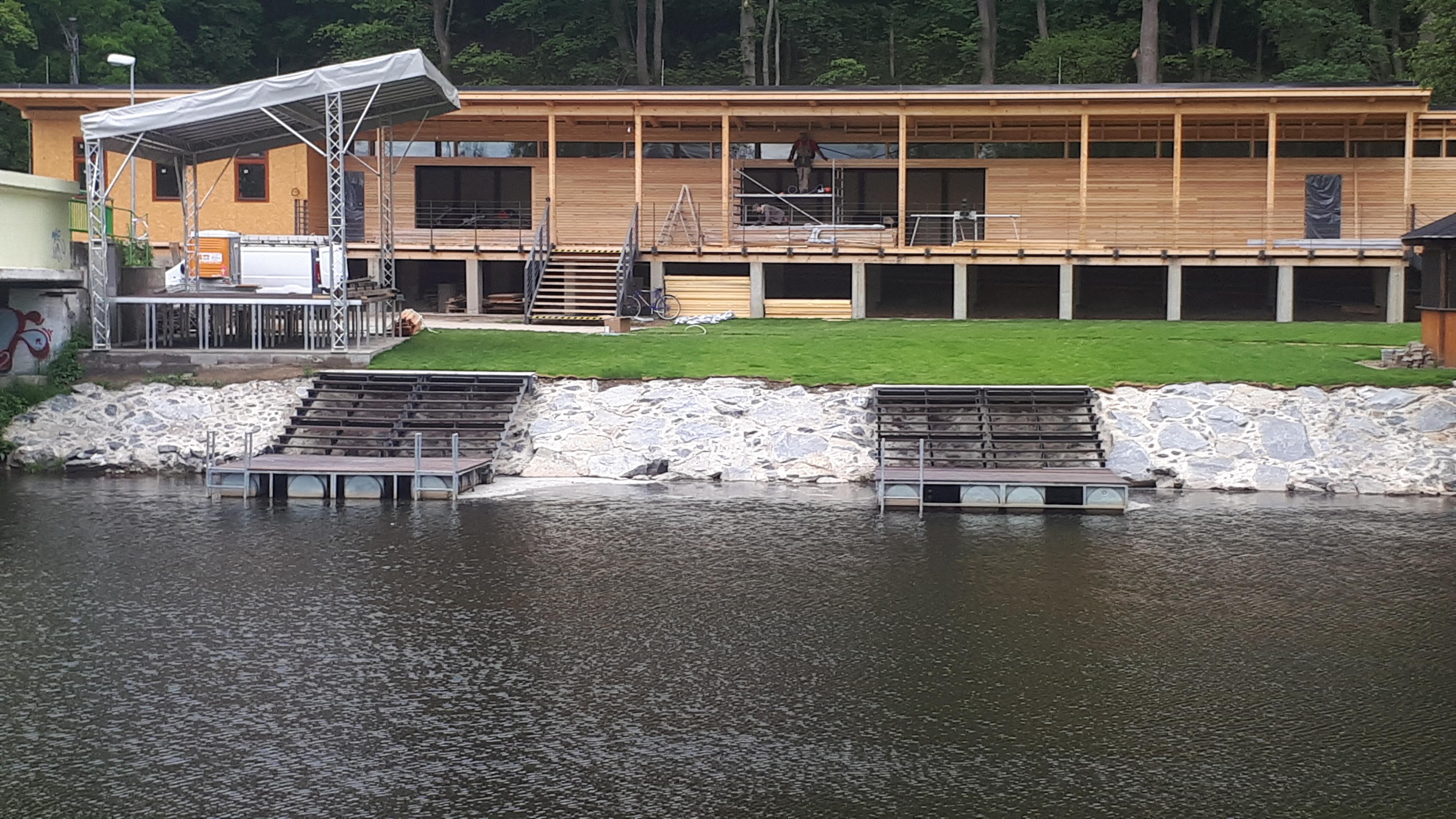 Klub Loděnice - občerstvení