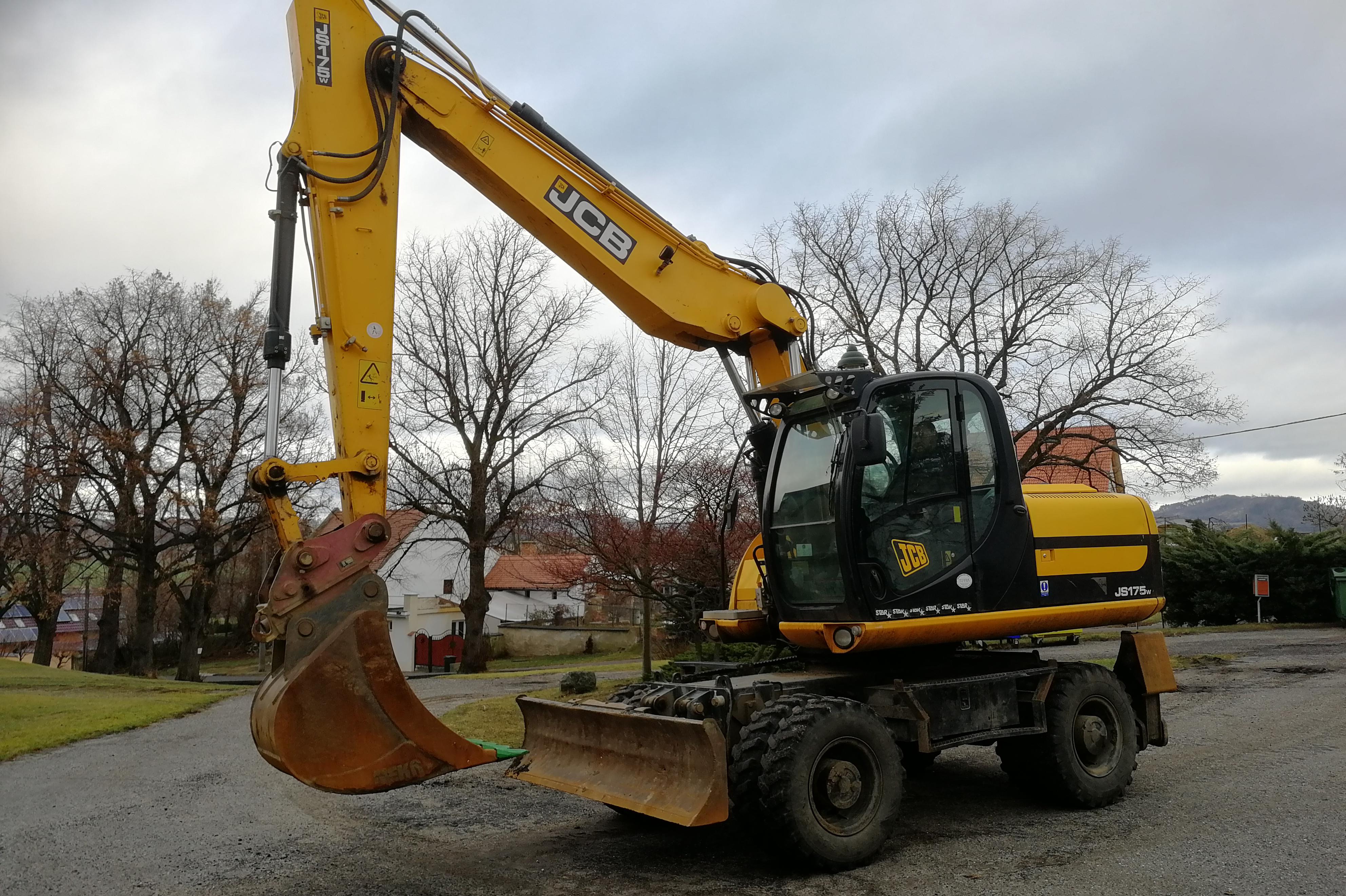 Pavel Brožík - zemní práce foto 1