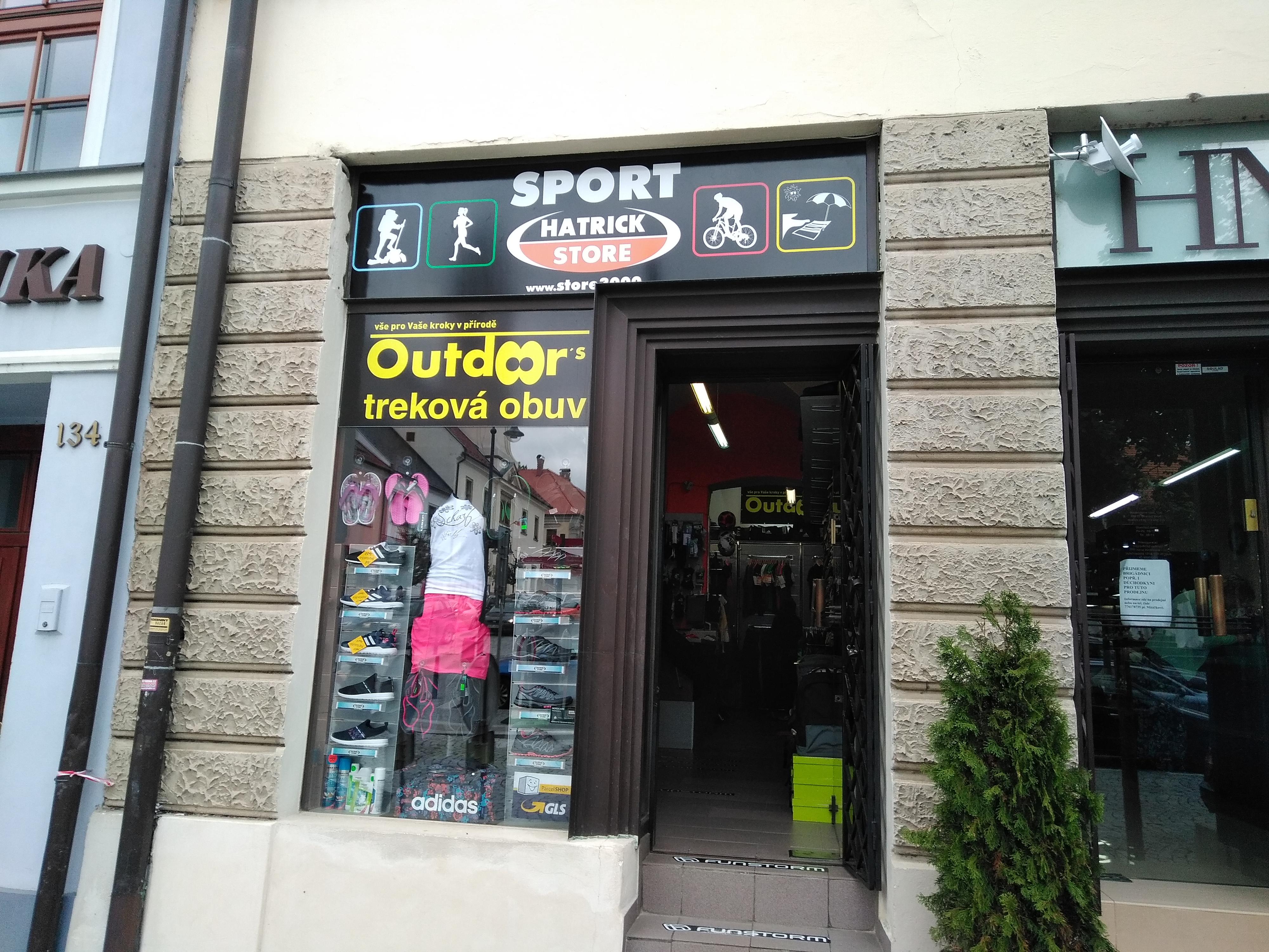 HATRICK STORE foto 2