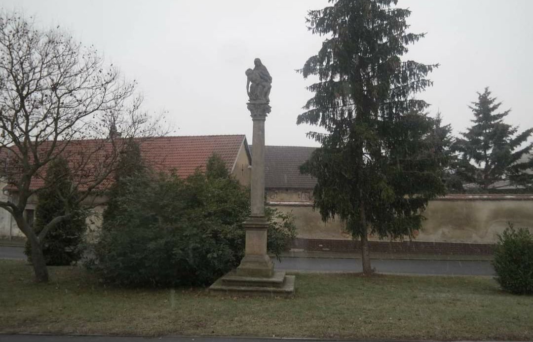 Strupčice - obecní úřad foto 2