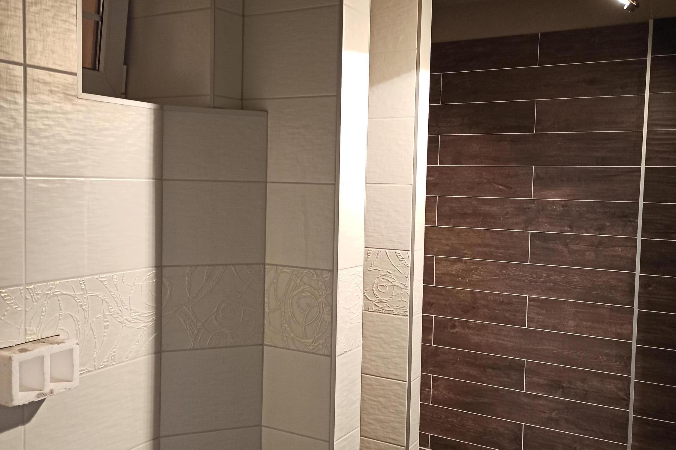 Obklady a dlažby Šidvic