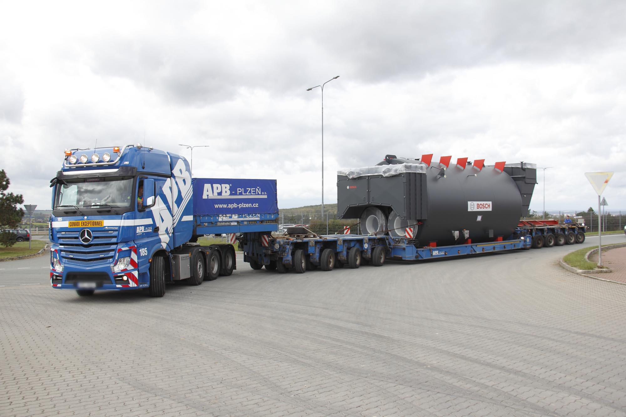 APB - PLZEŇ a.s. - přeprava nadměrných nákladů foto 3