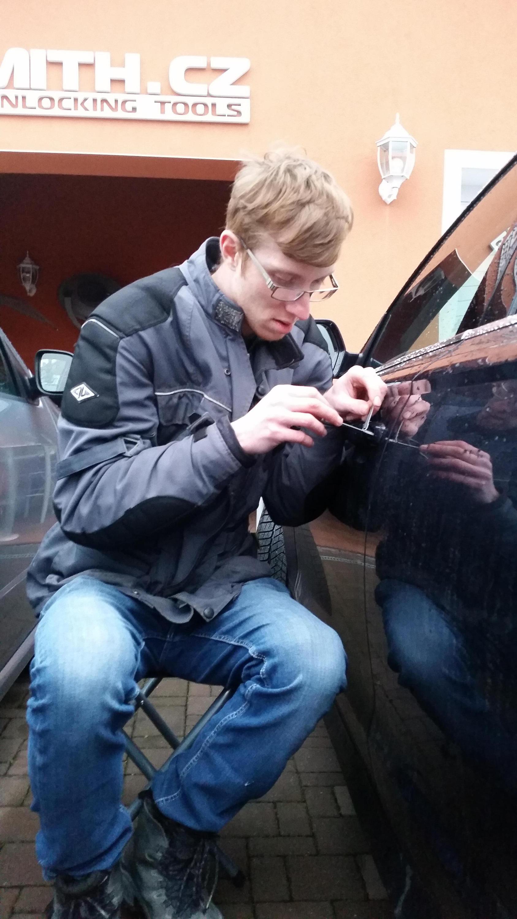 Zámkařství Hromádka - Sezame otevři se foto 3