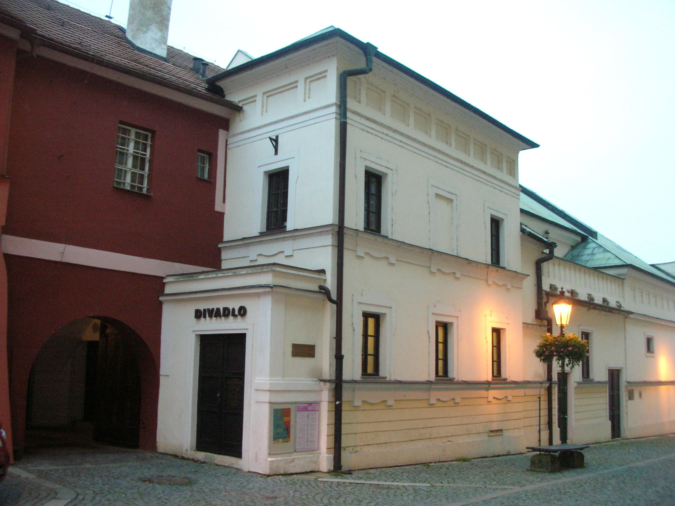 Divadlo K. H. Máchy foto 4
