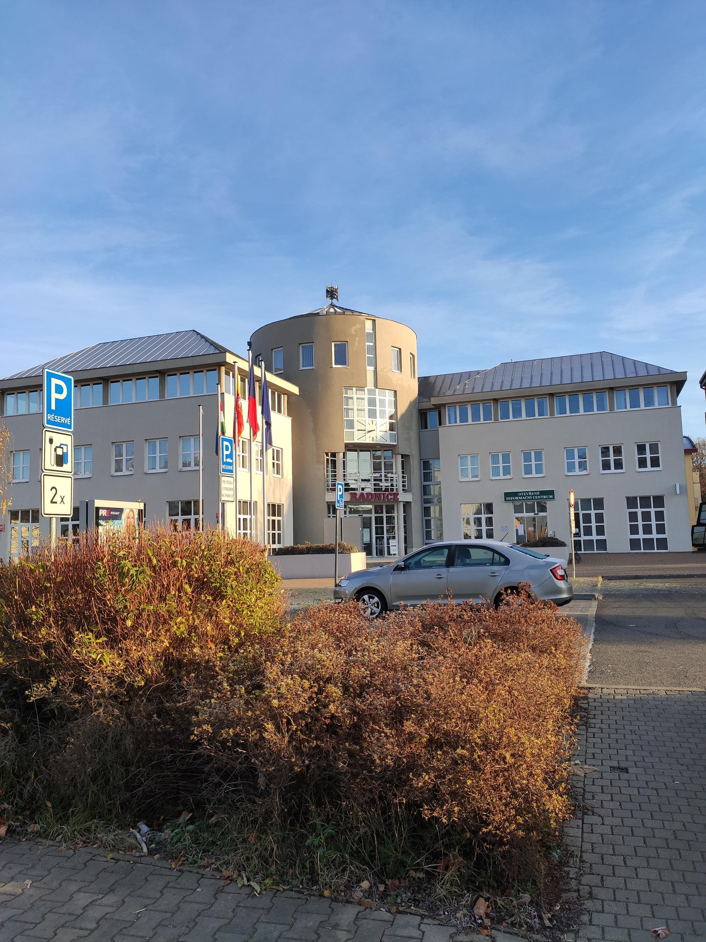 Úřad městské části Praha 22 foto 3