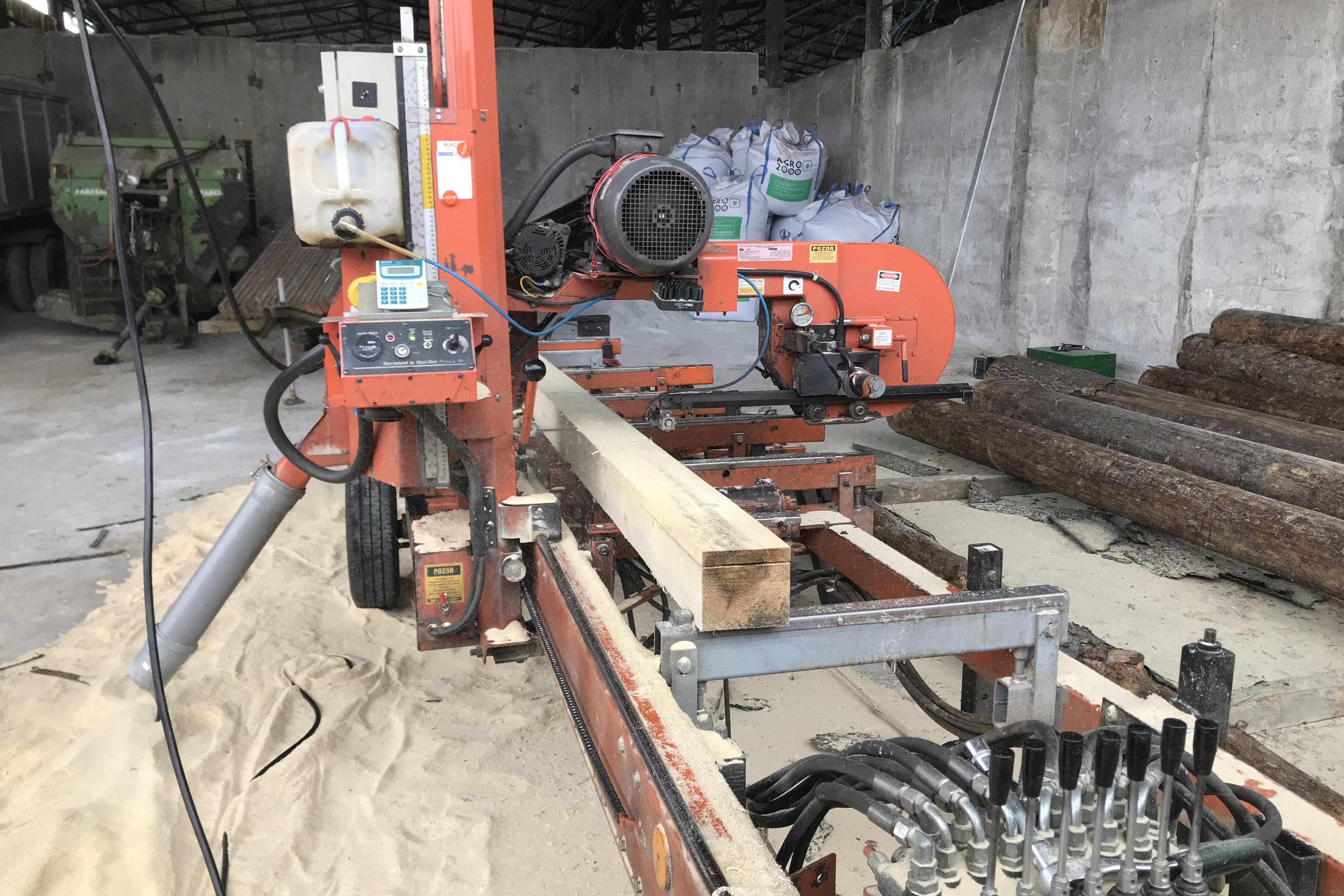 Stani - pořez kulatiny