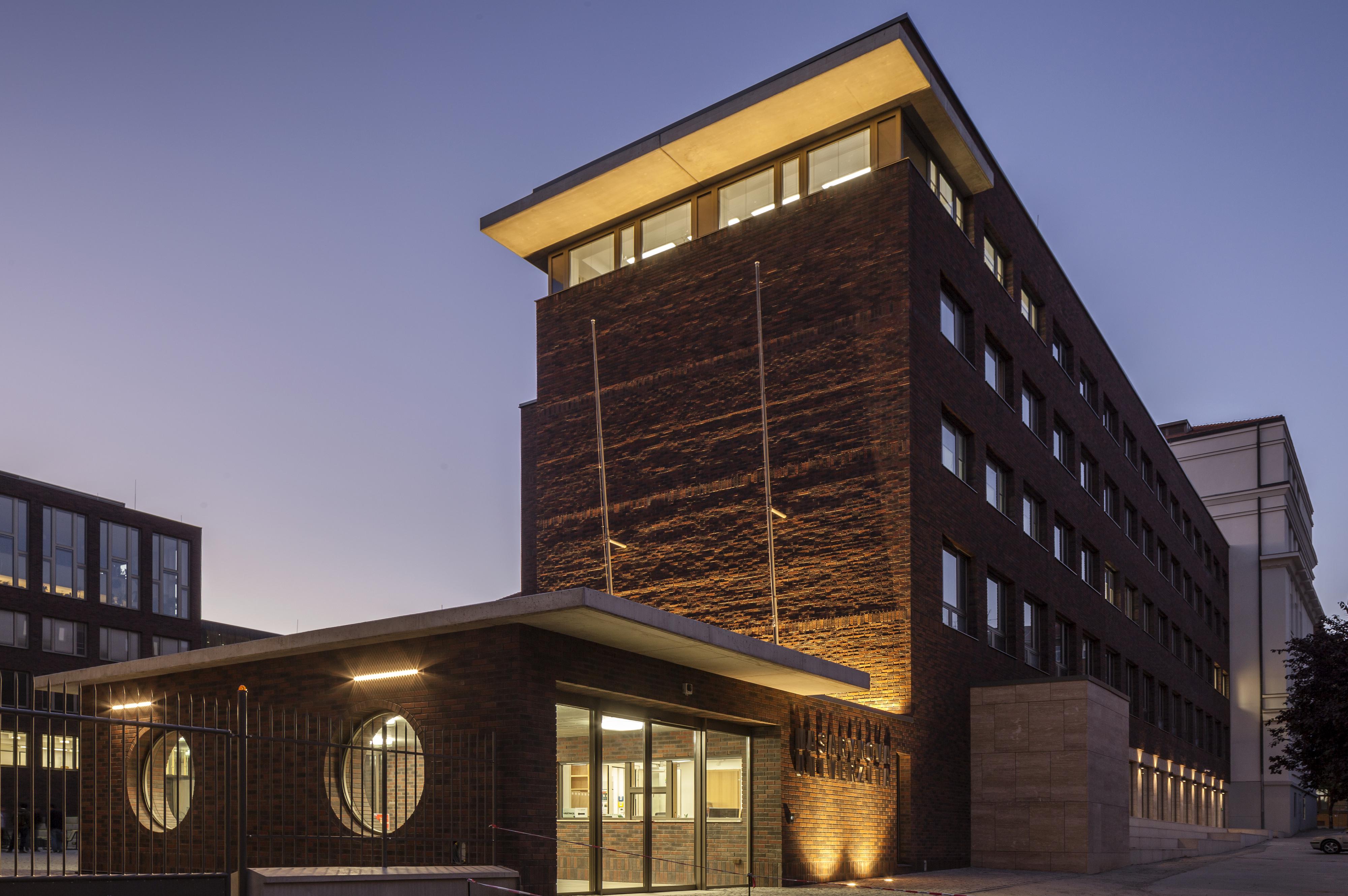 Filozofická fakulta Masarykovy univerzity foto 2