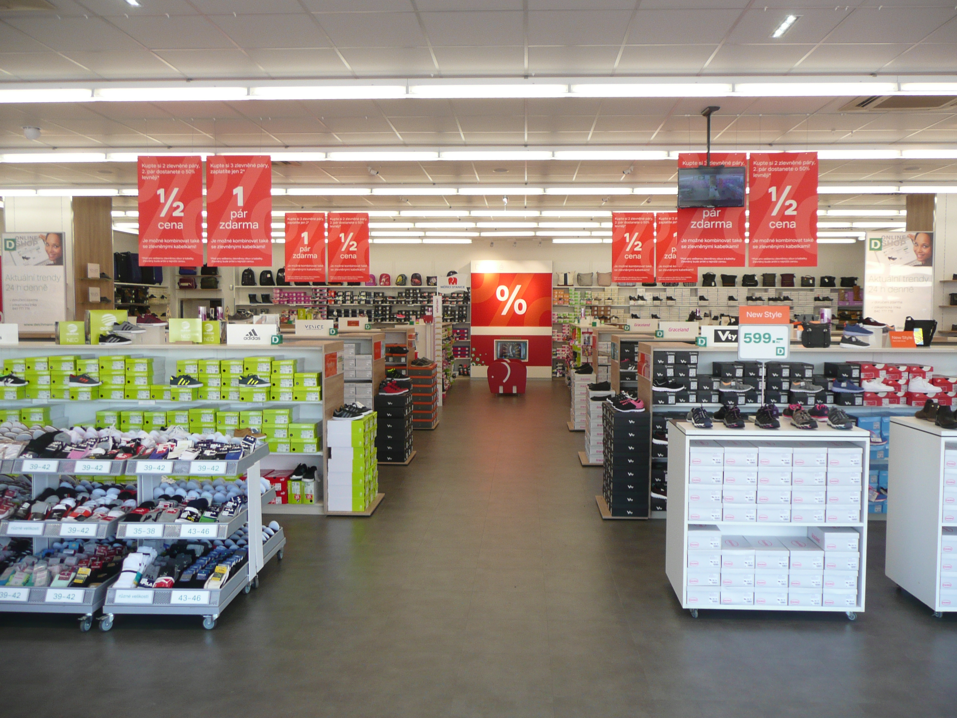 DEICHMANN foto 2