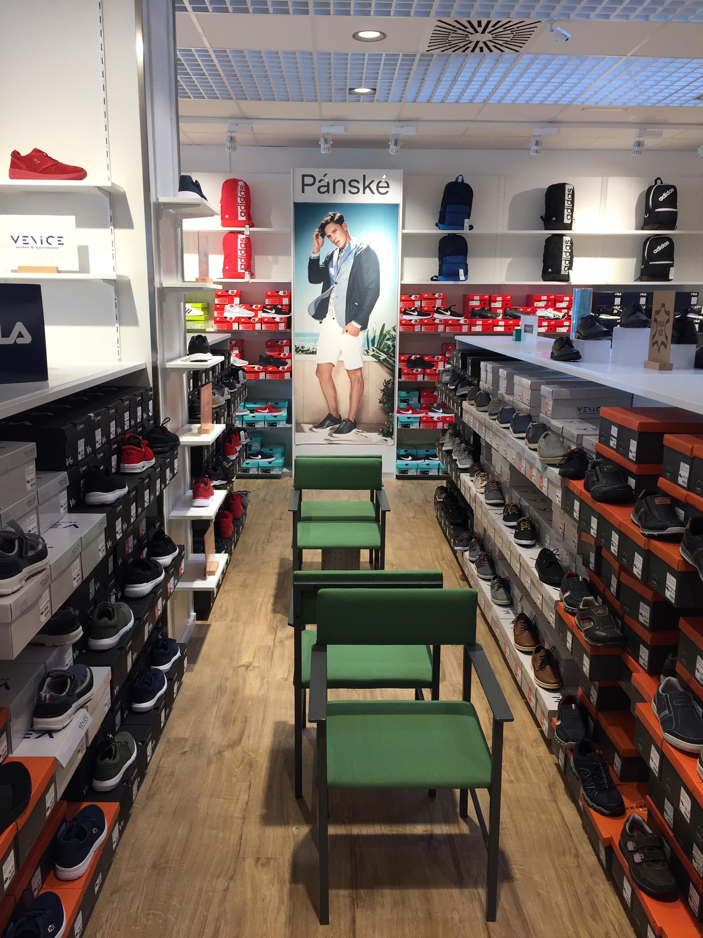 DEICHMANN foto 2
