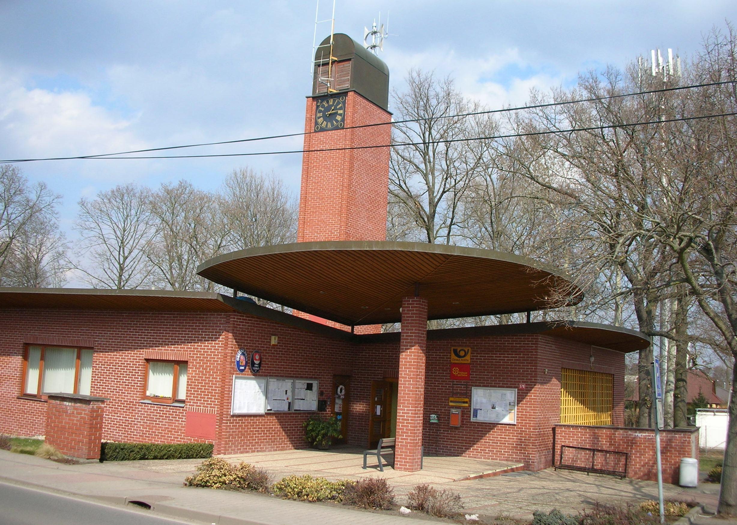 Libiš - obecní úřad foto 3