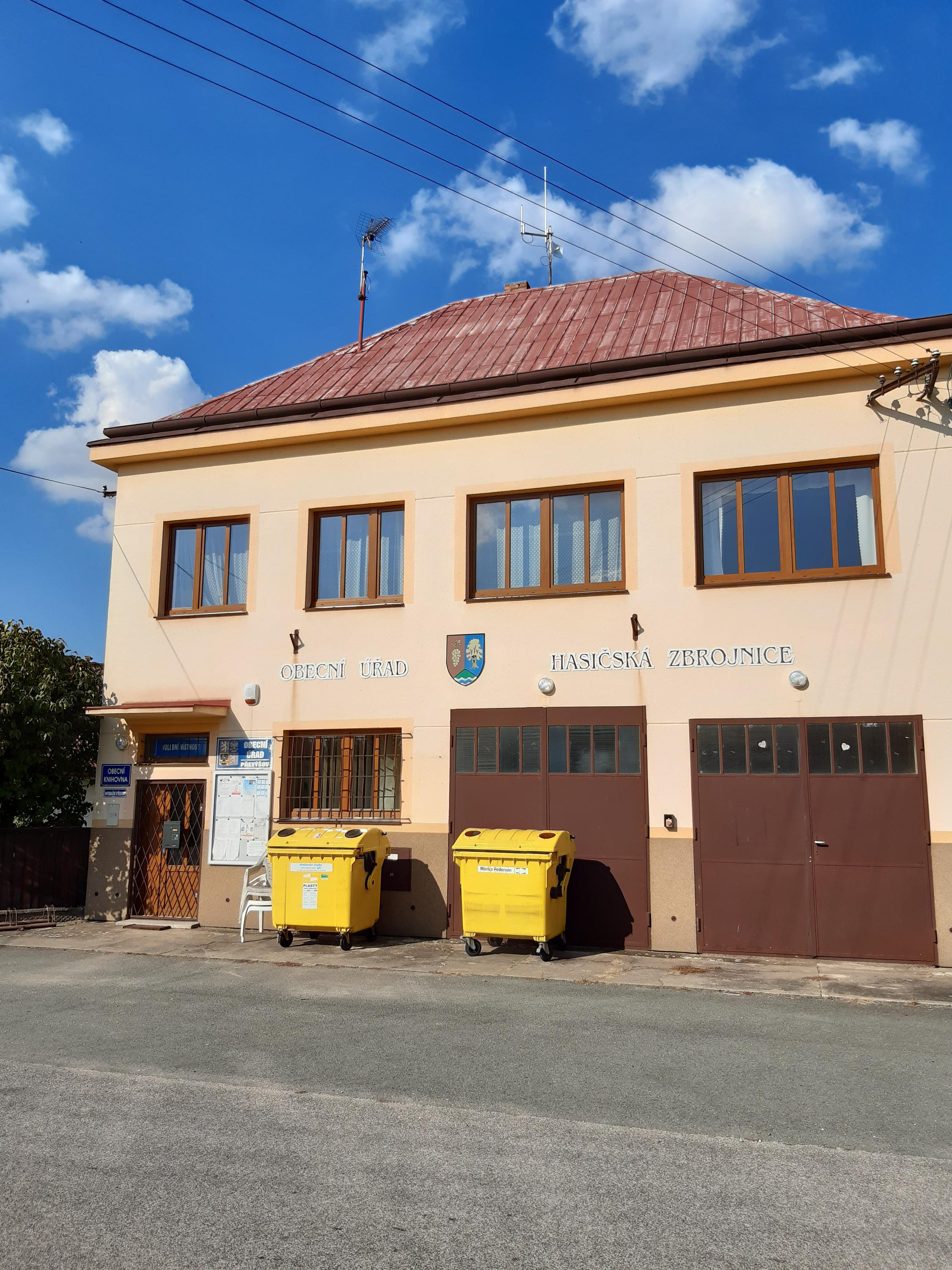 Převýšov - obecní úřad foto 2