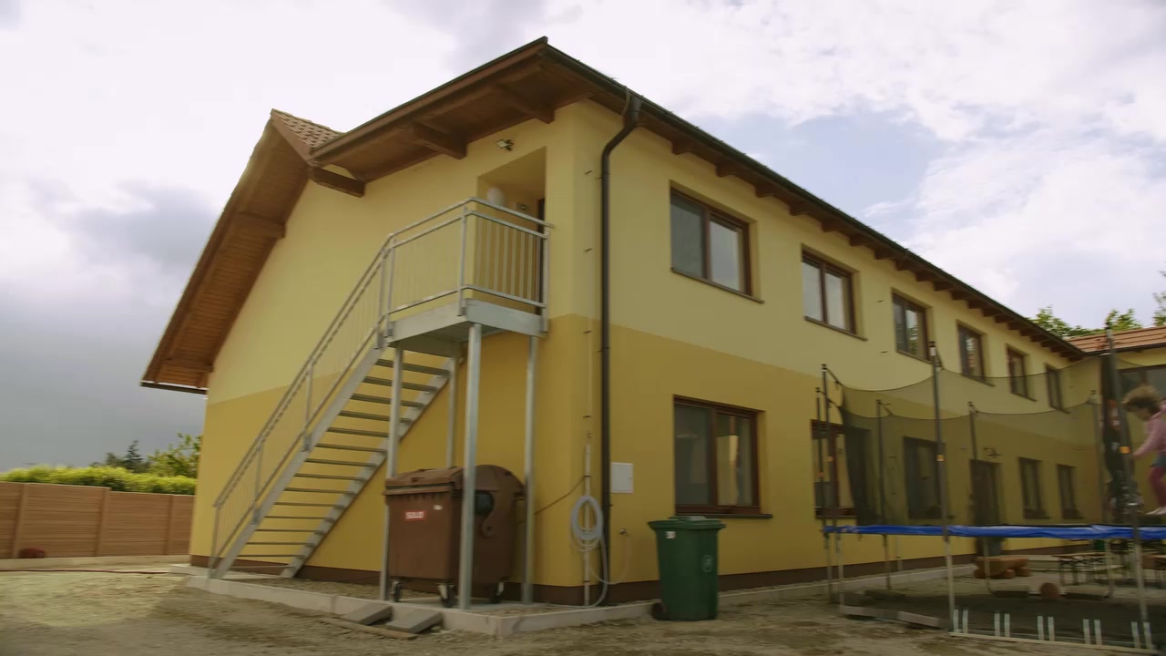 Penzion Zlatovláska u zámku Červená Lhota foto 2 (náhled videa)