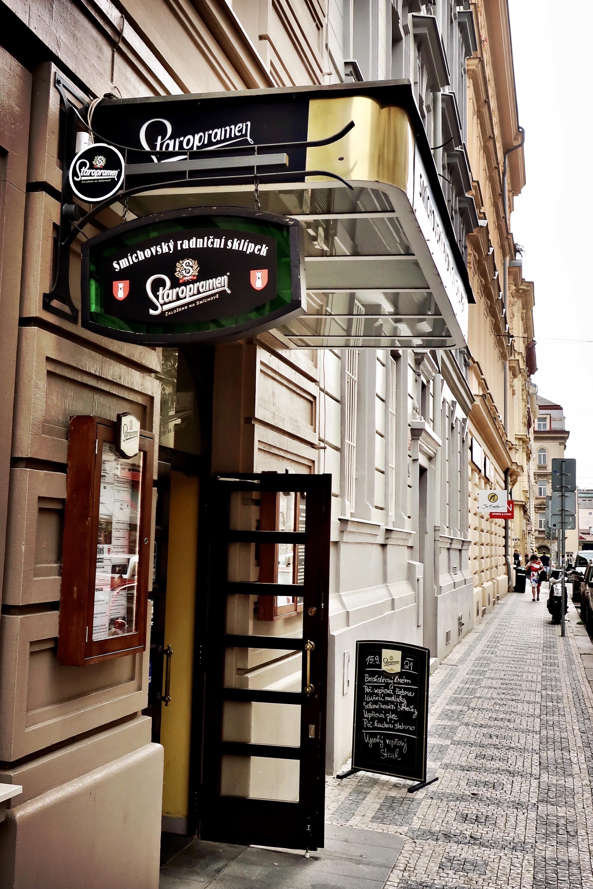 Smíchovský radniční sklípek foto 5