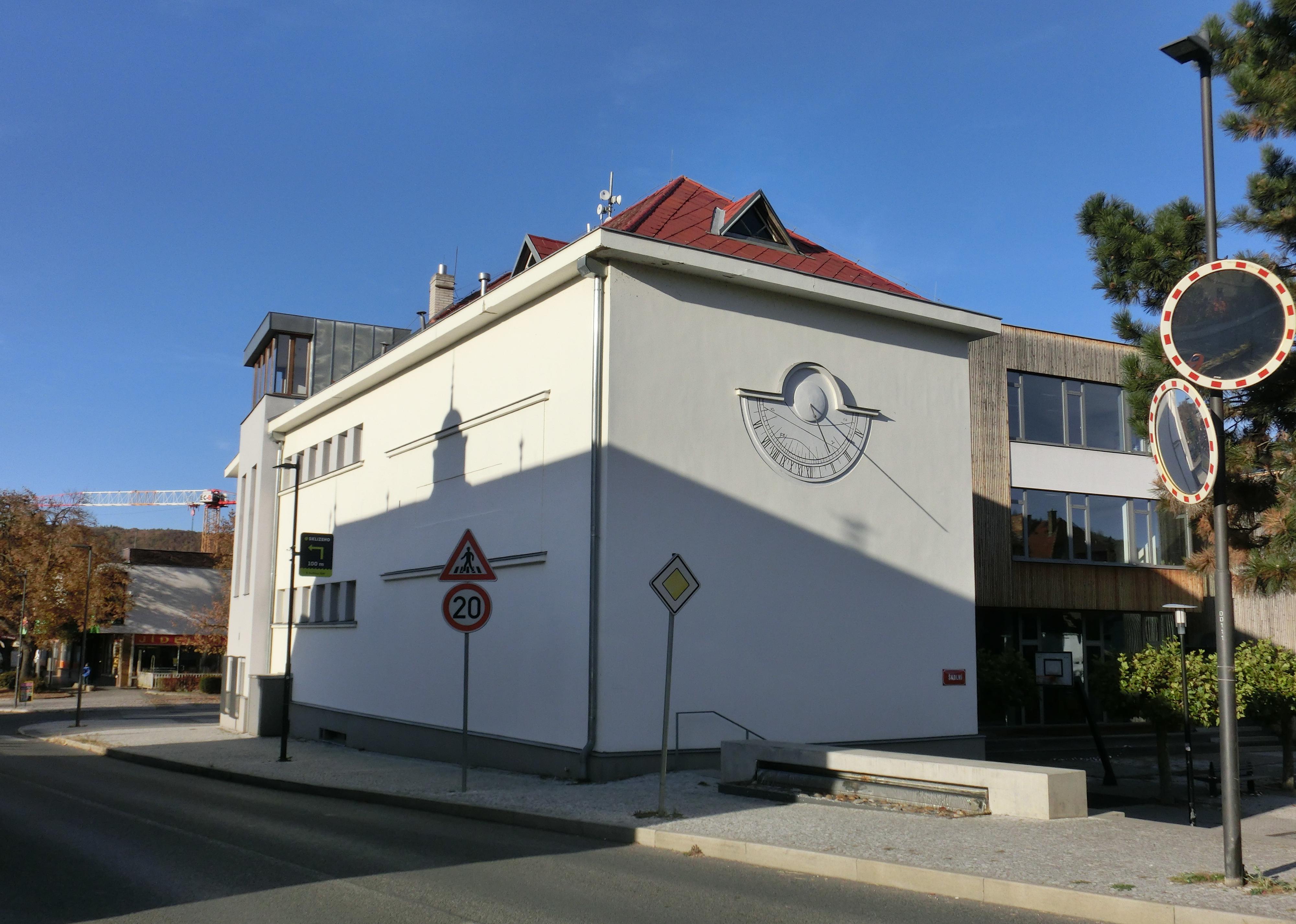 Základní škola Dobřichovice foto 2