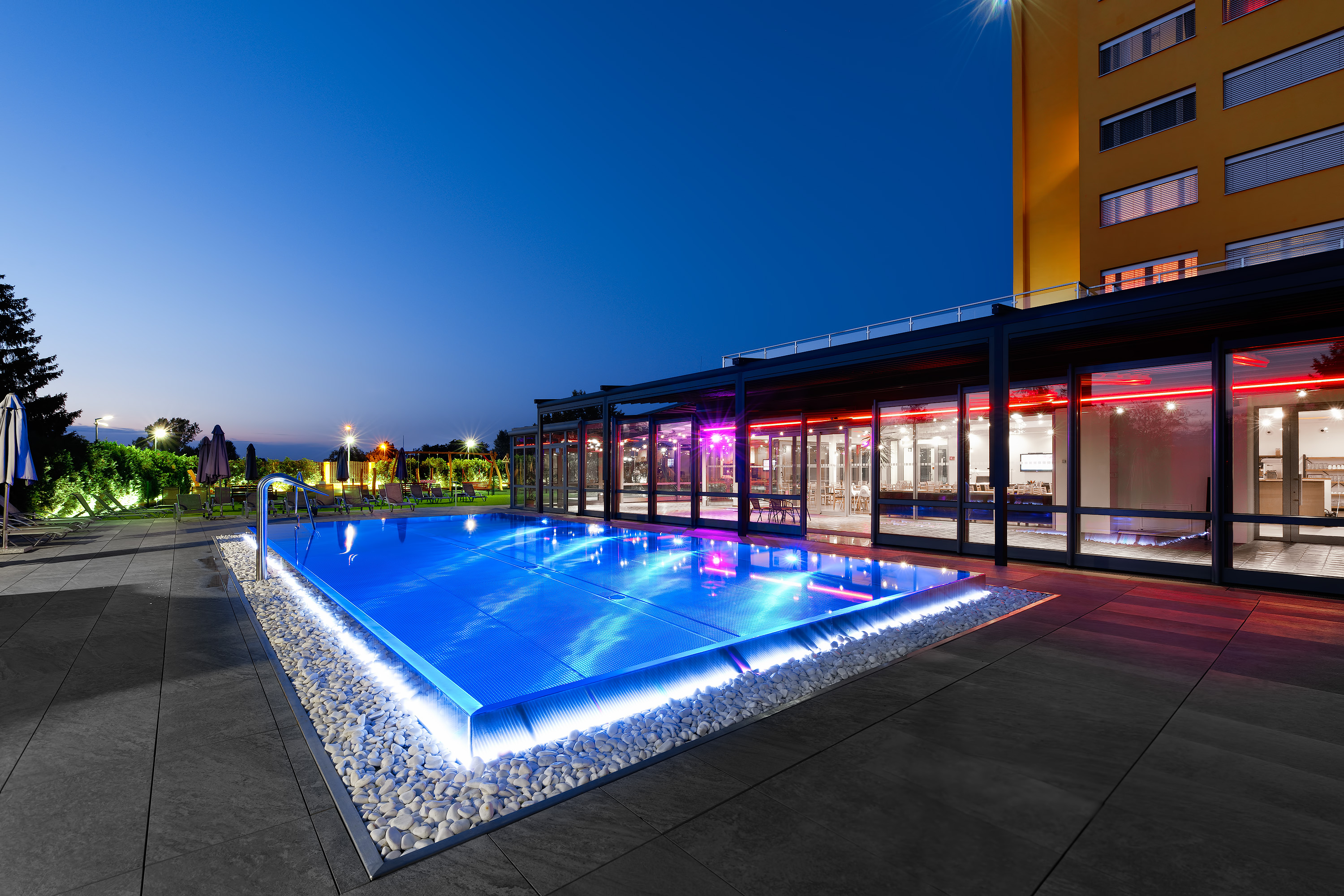 Hotel Aura design&garden pool foto 3