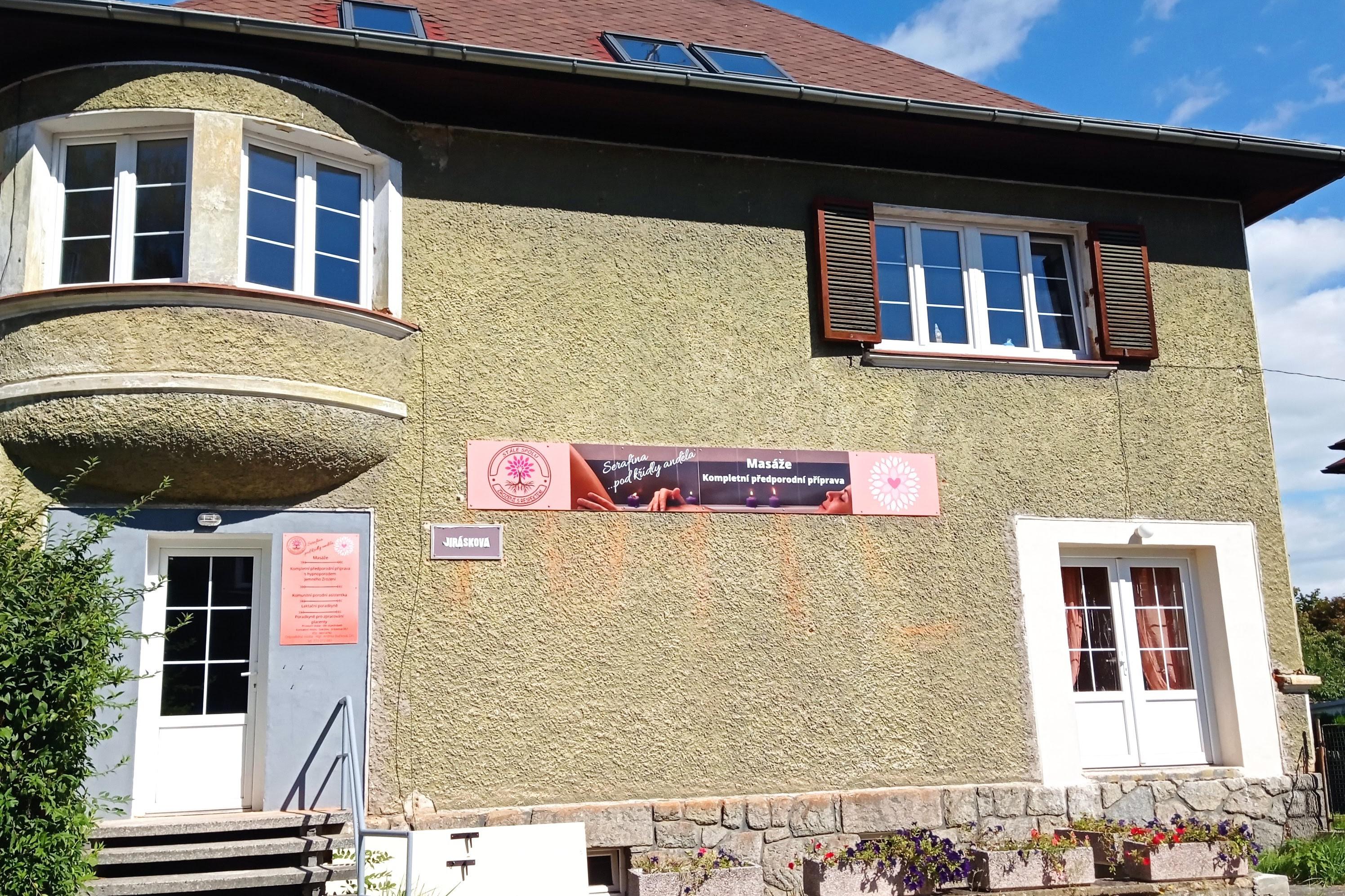 Komunitní porodní asistentka Mgr. Andrea Bučková, DiS.