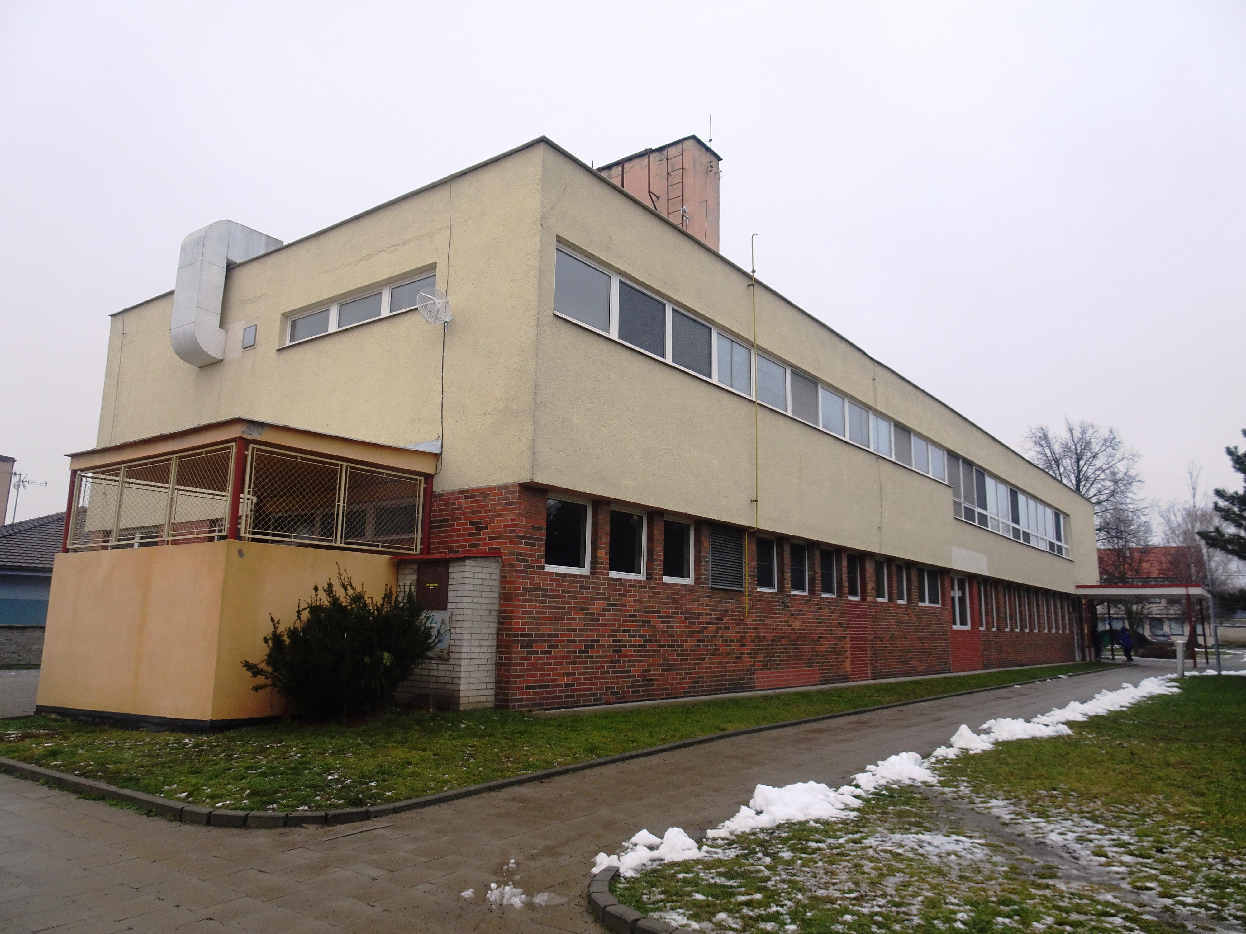 Školní jídelna Kojetín