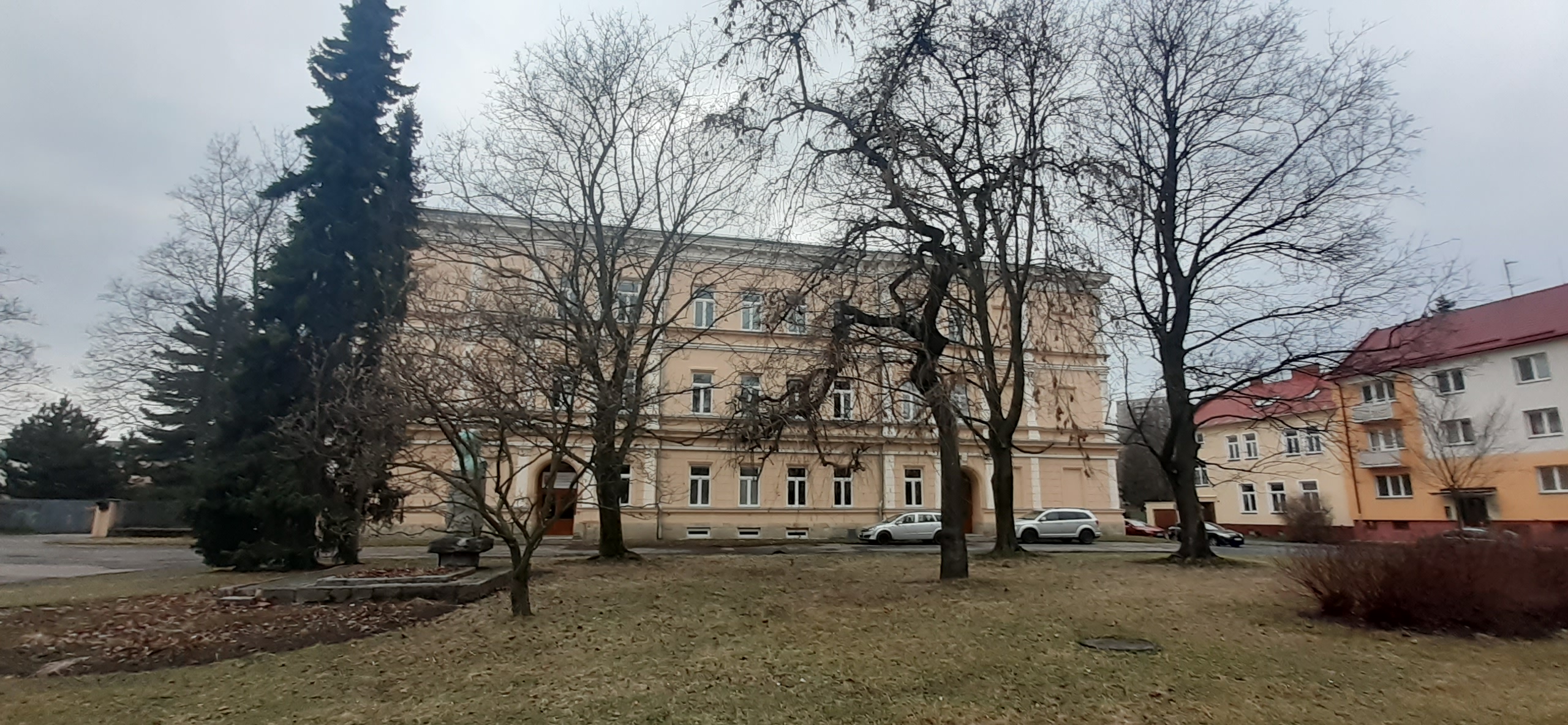 Gymnázium Petra Bezruče Frýdek-Místek foto 5