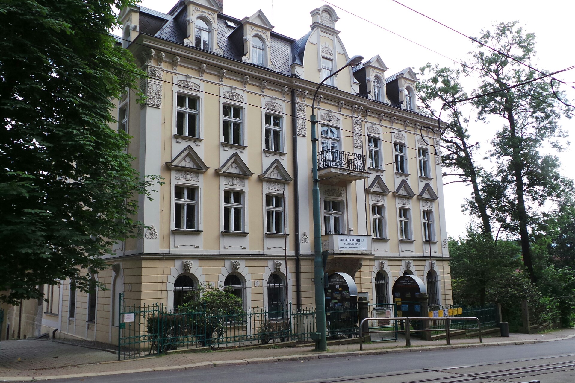 Dům dětí a mládeže Větrník, Liberec, příspěvková organizace