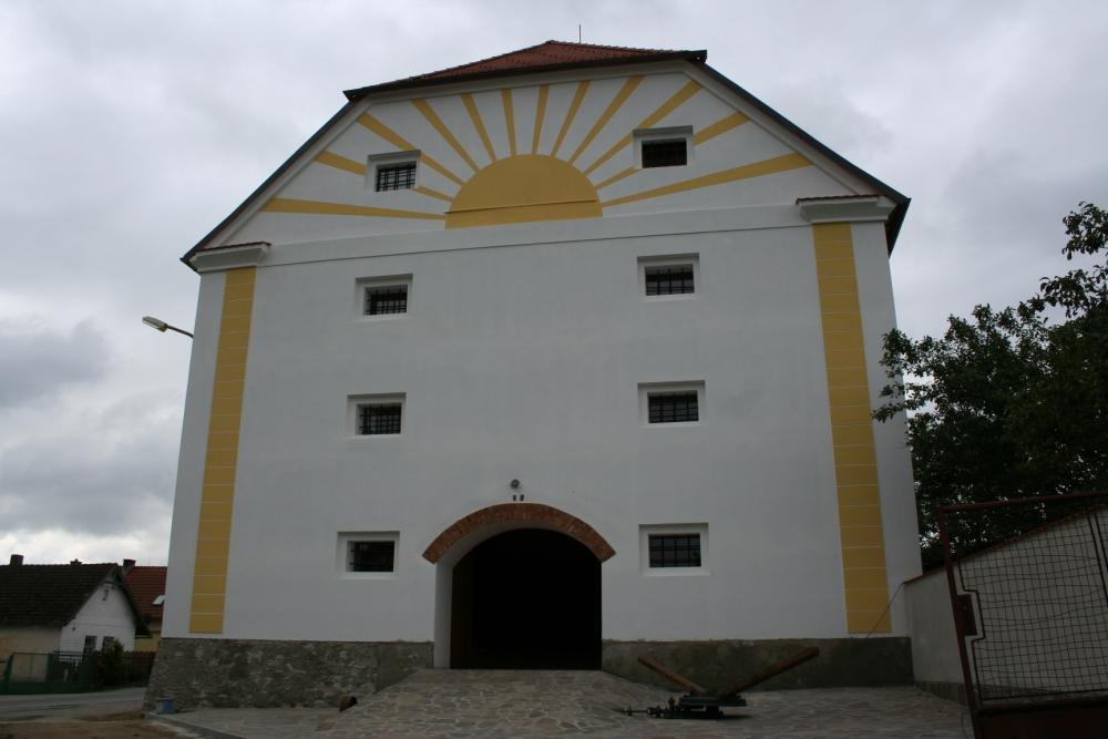 Želeč - obecní úřad foto 4