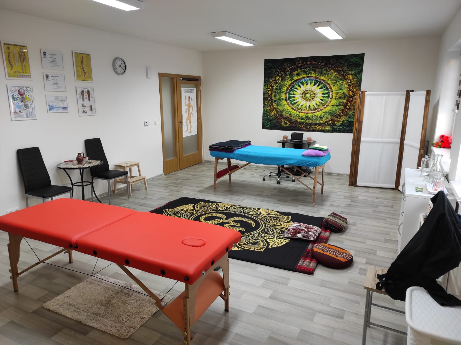 Dům služeb Vřesina foto 4