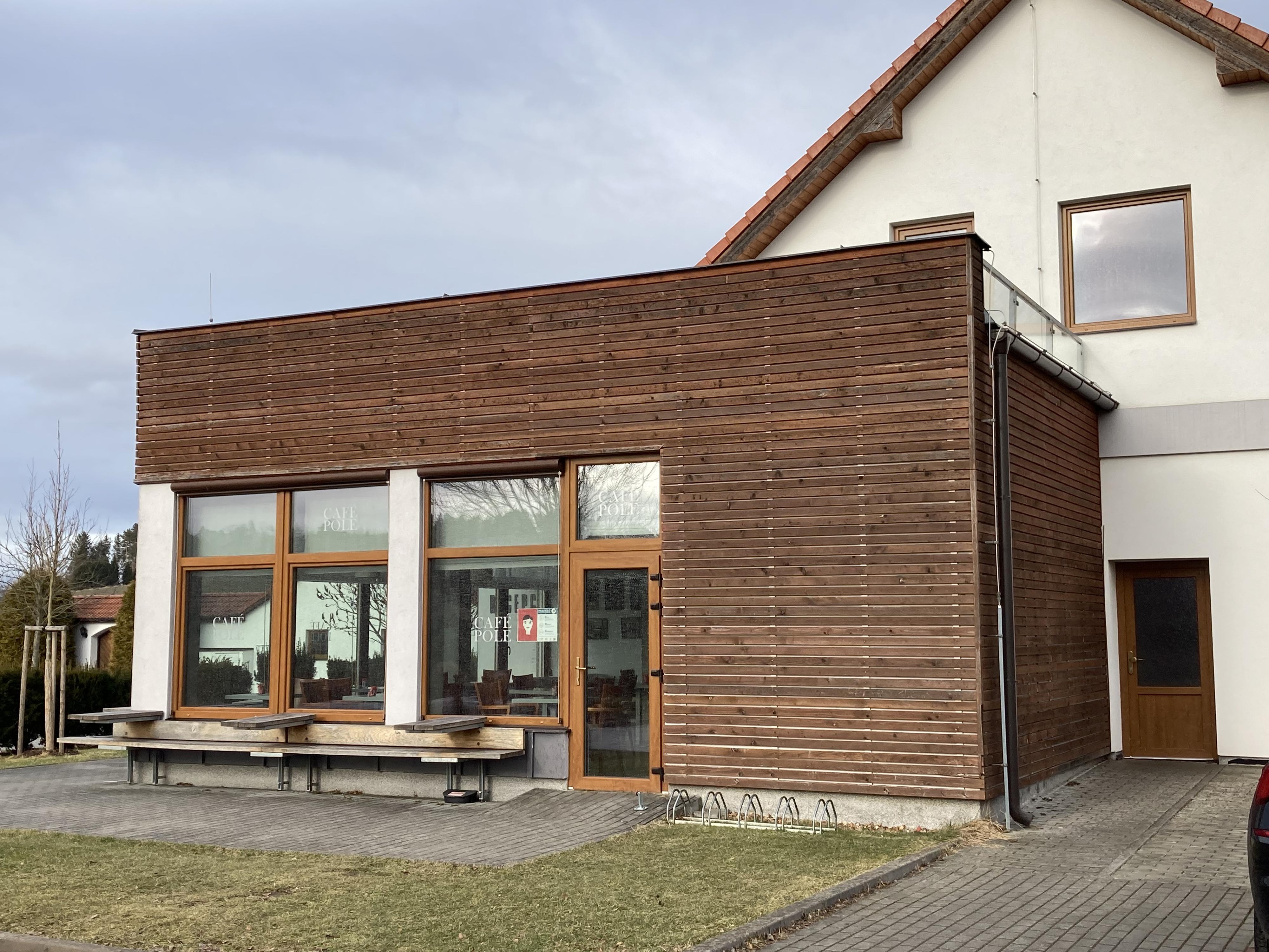 Kavárna Hotelu Farma