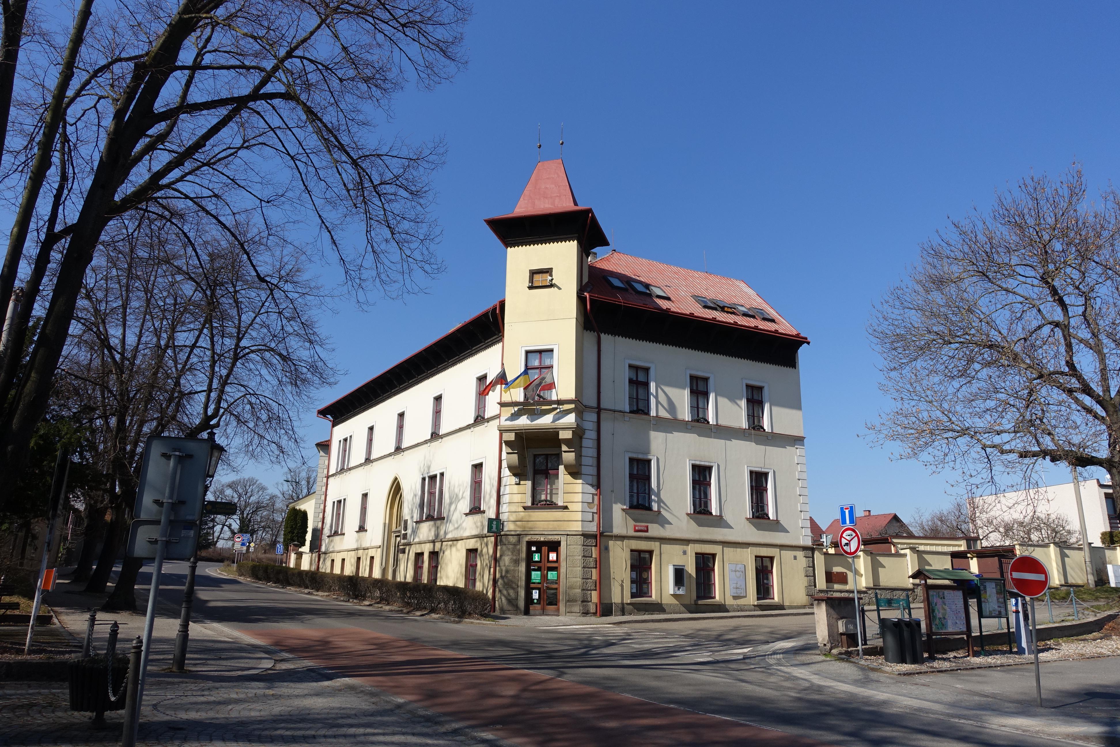 Slatiňany - městský úřad foto 3