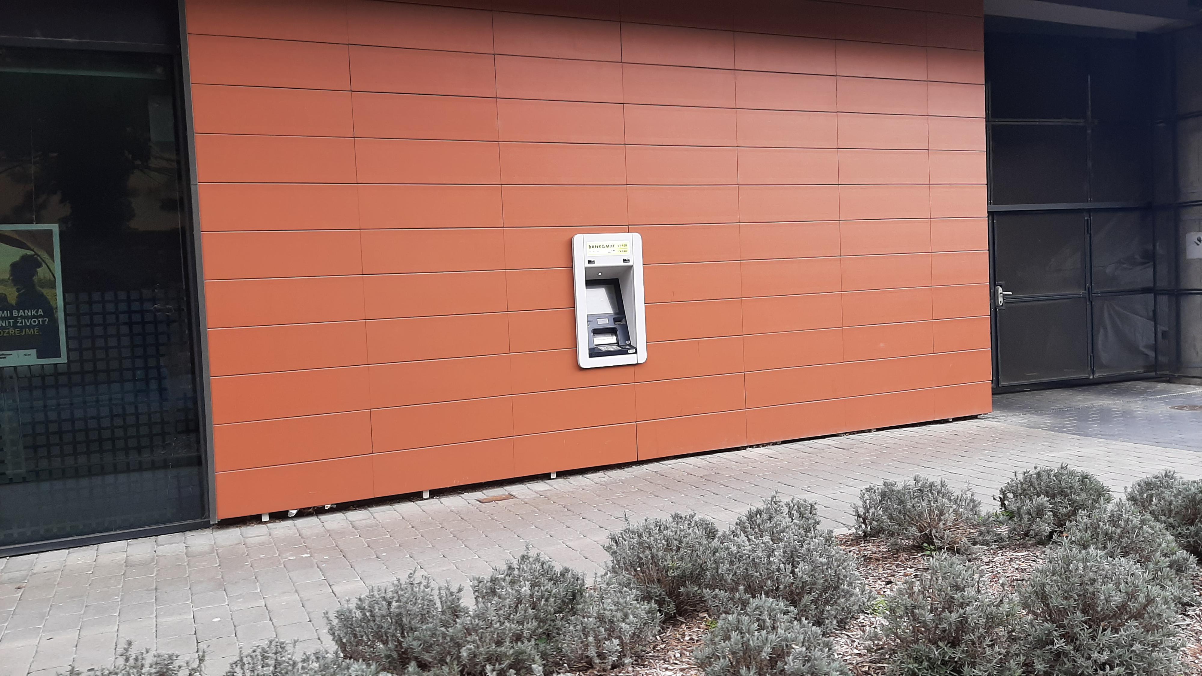 Raiffeisenbank - pobočka foto 5