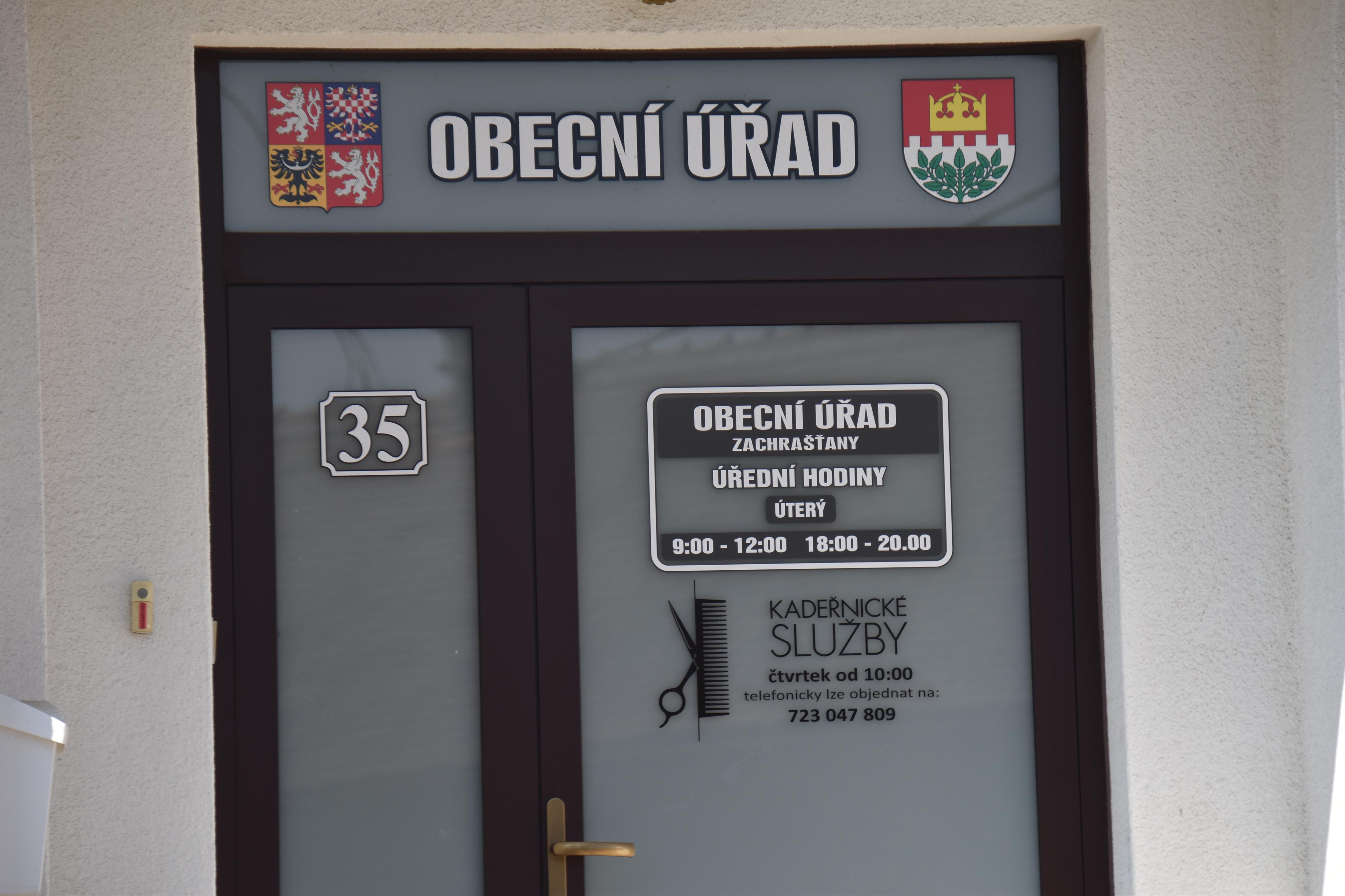 Zachrašťany - obecní úřad foto 4