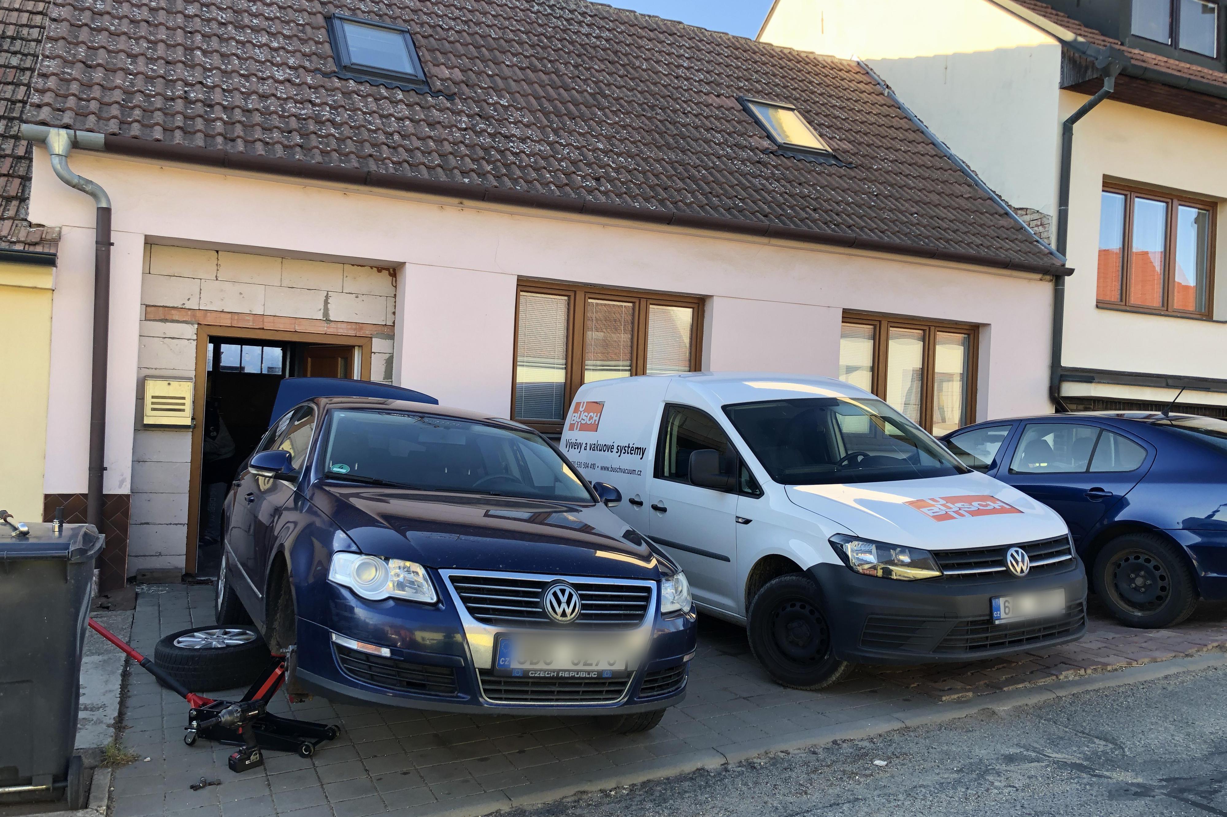 Pneuservis  Klein / Lasovský