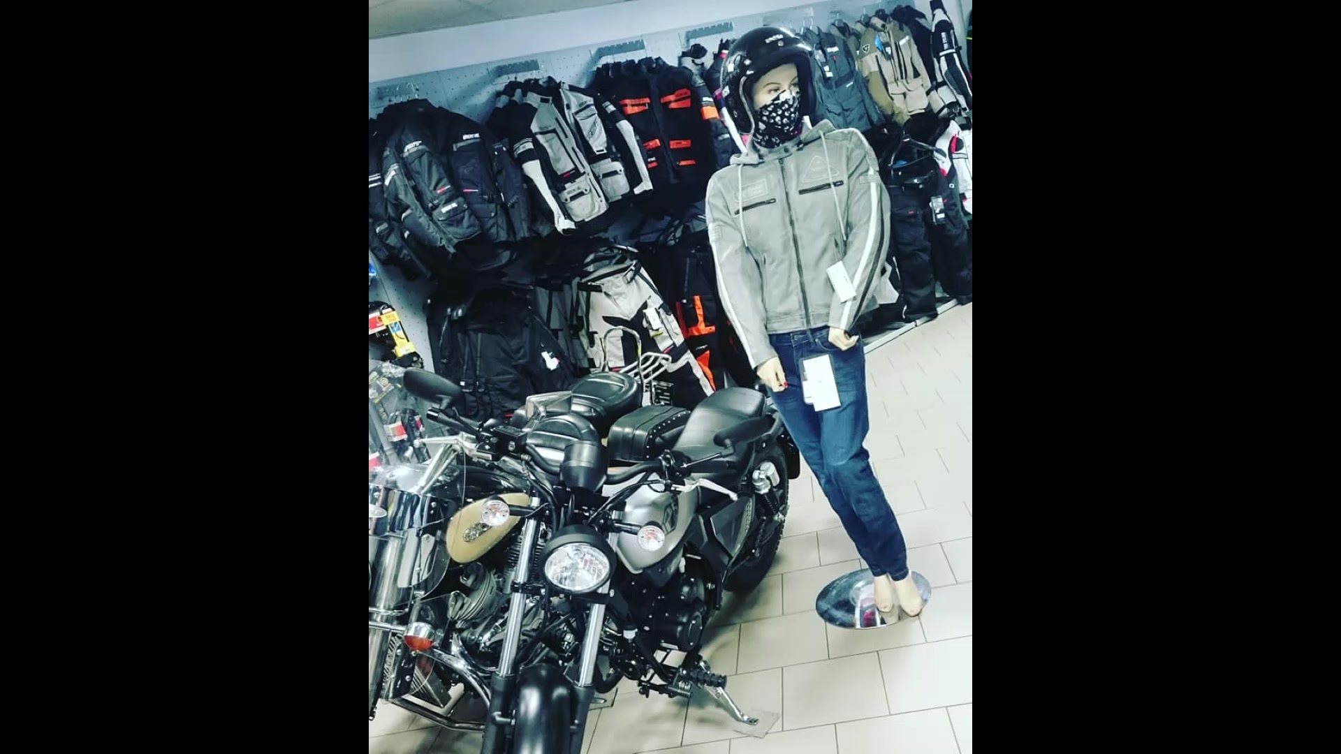 MOTOCENTRUM BB foto 2 (náhled videa)