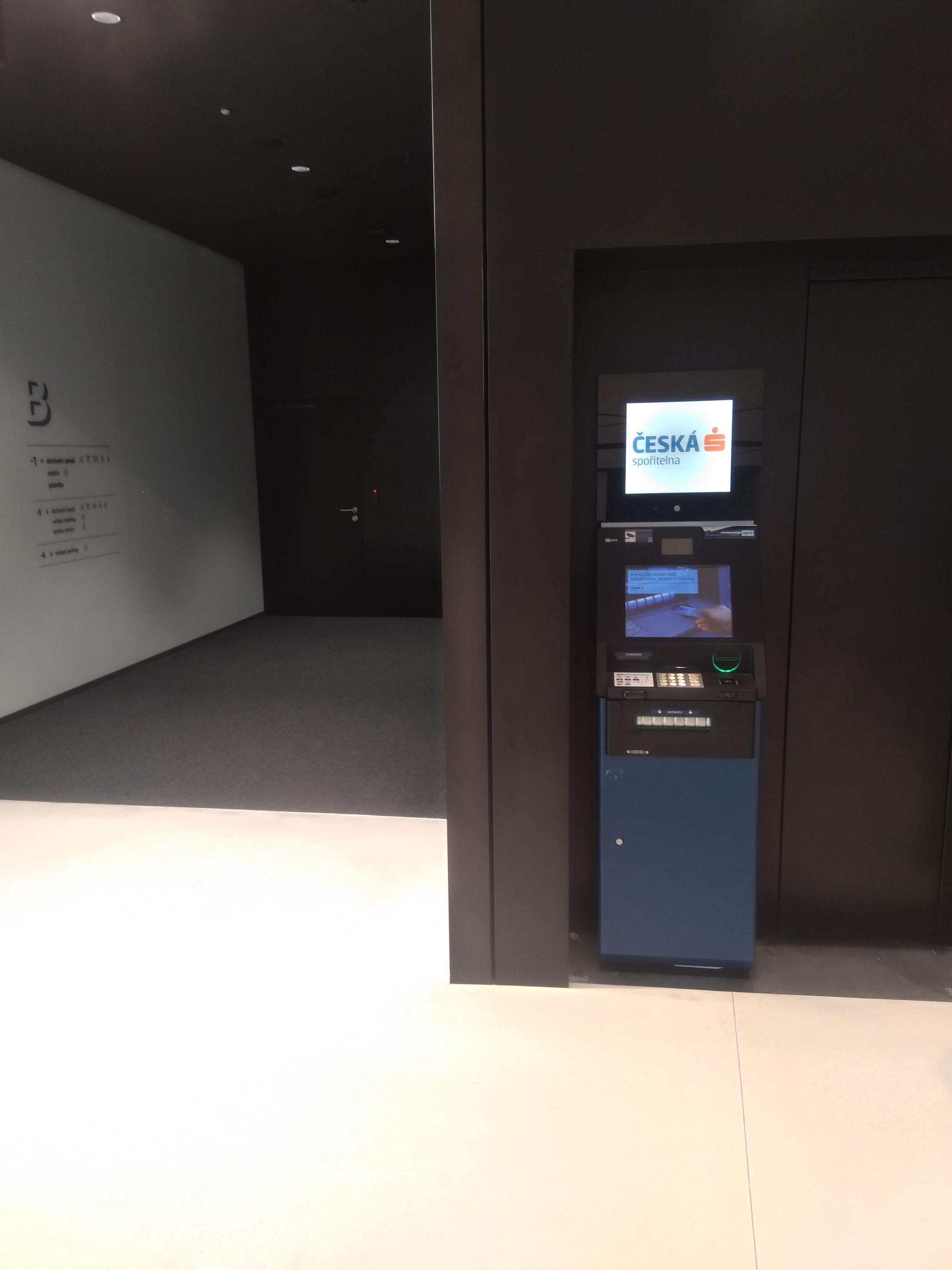 Bankomat České spořitelny foto 2