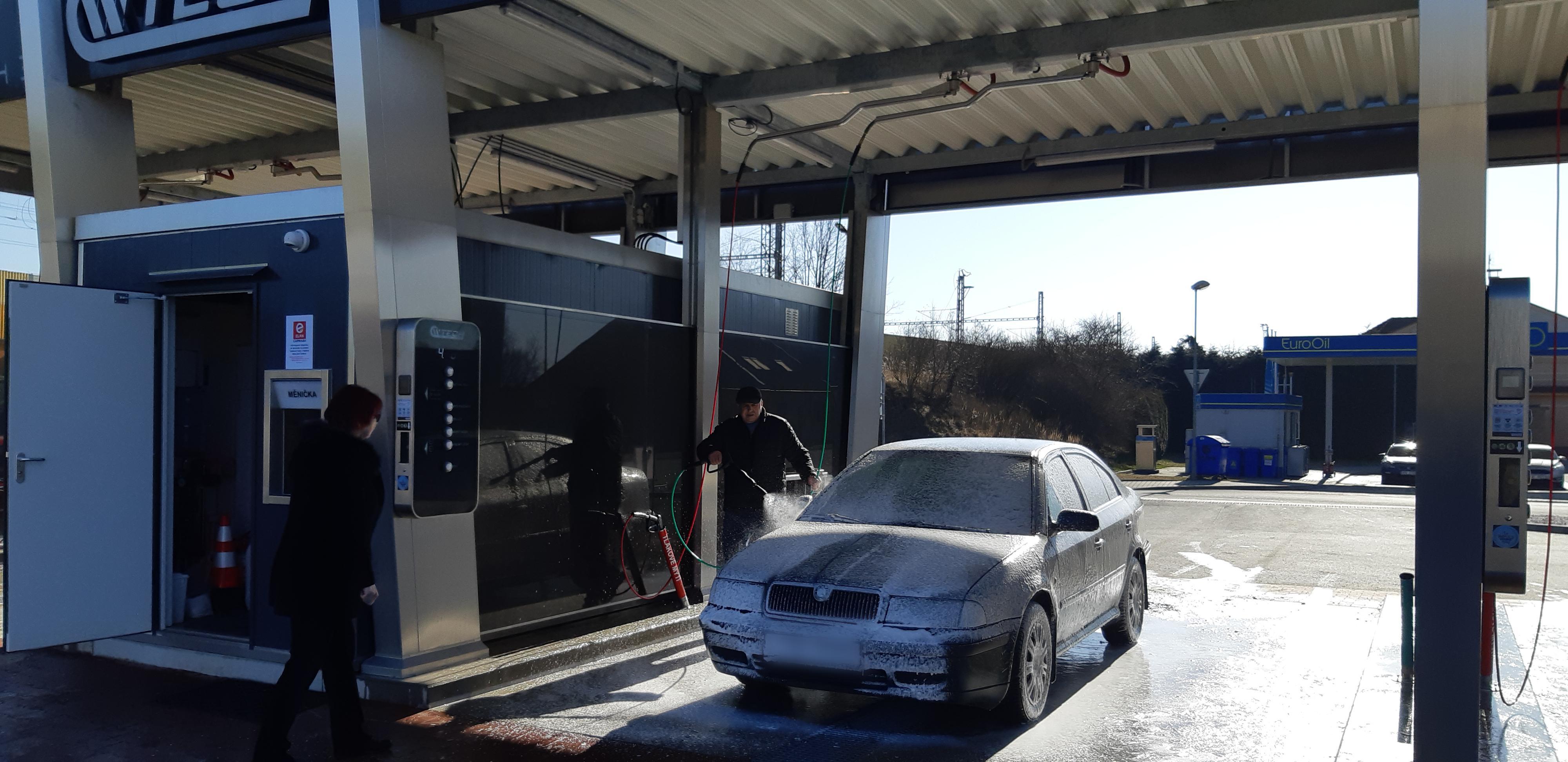 Automyčka CAR WASH foto 5