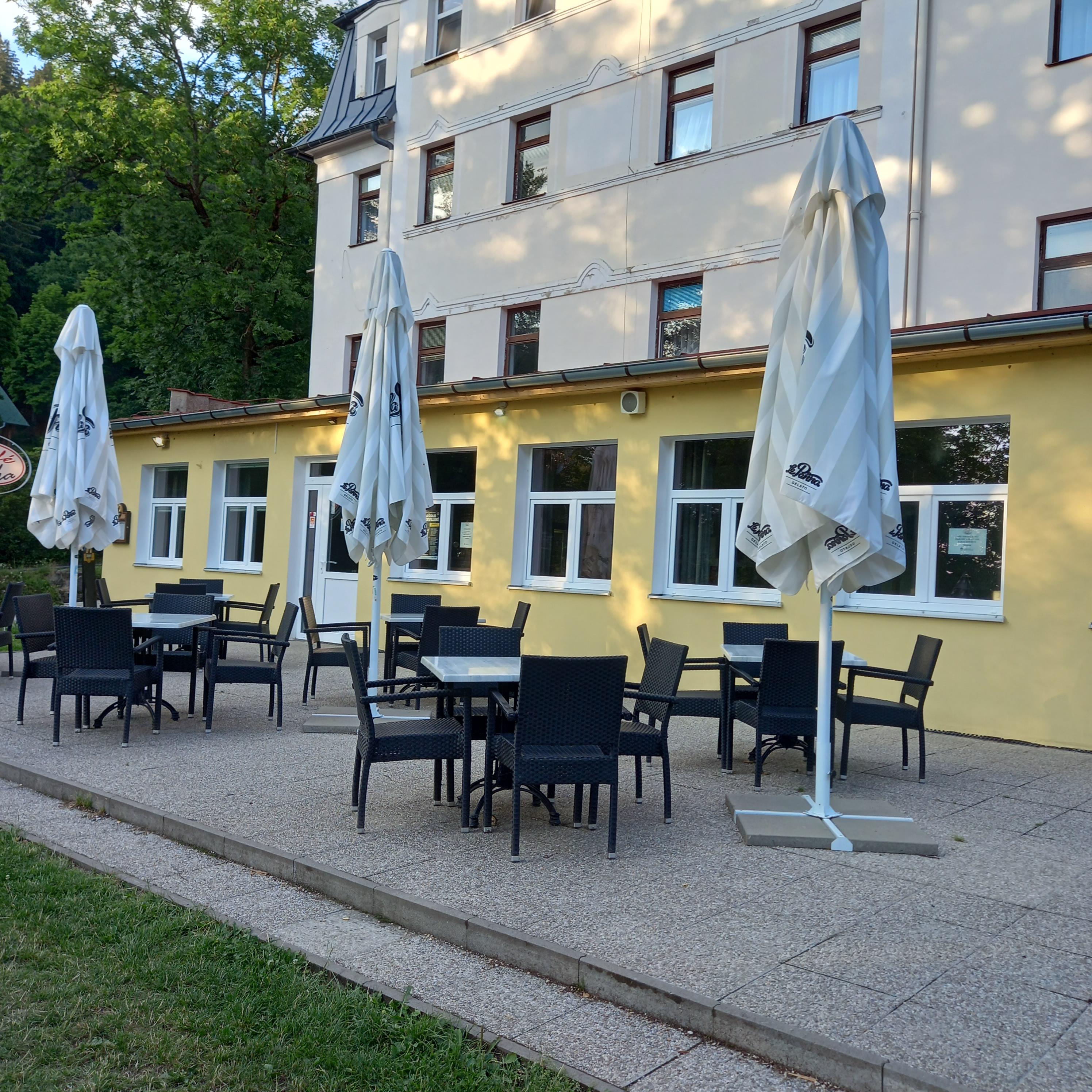 Lázeňská kavárna Café Praha foto 5