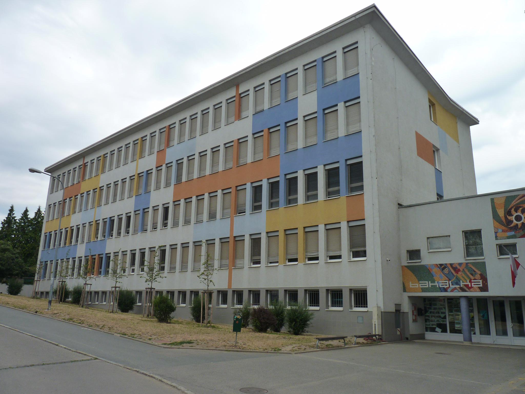 ZŠ Brno, Bakalovo nábřeží foto 3