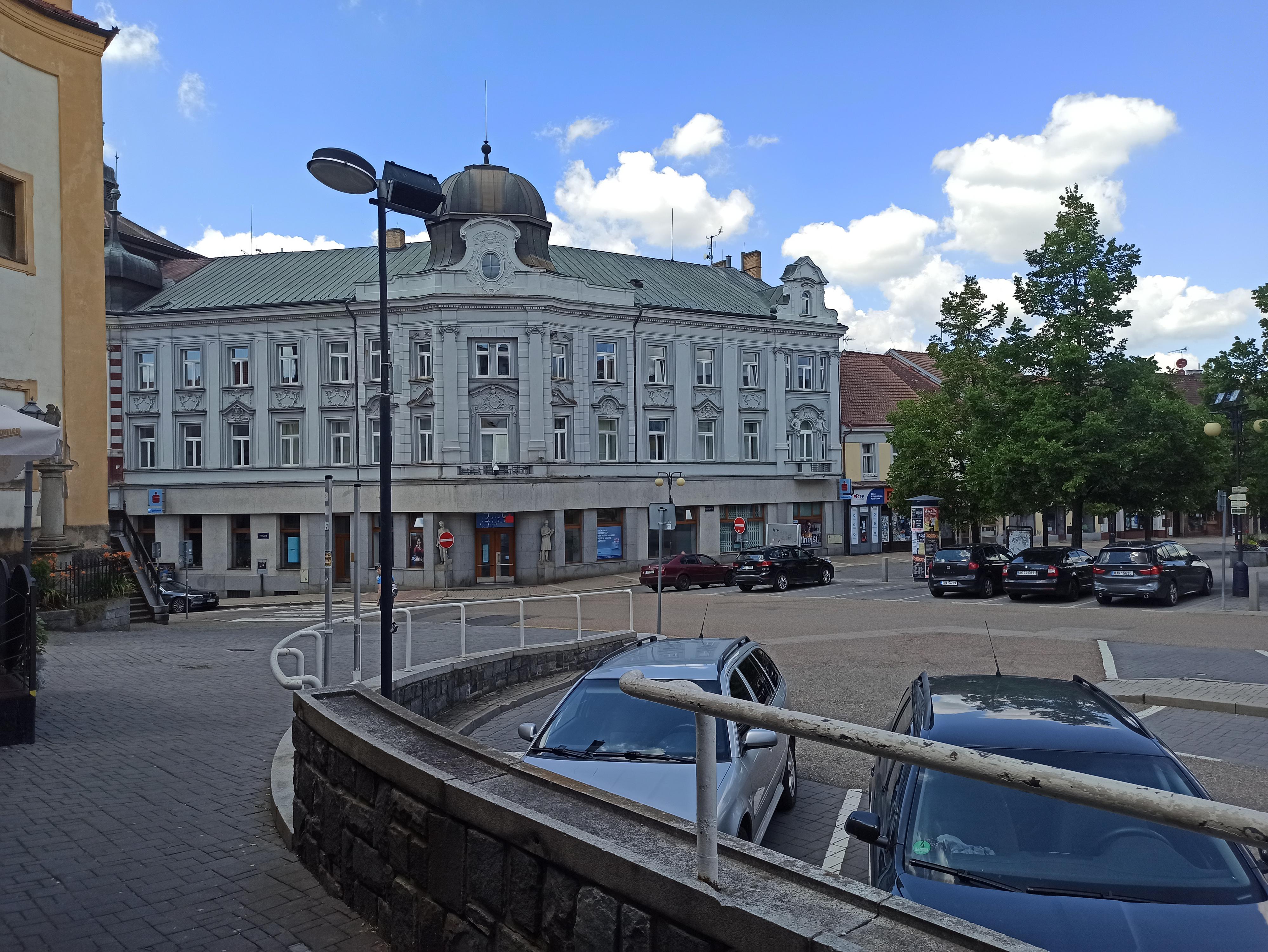 Česká spořitelna, a.s. foto 2
