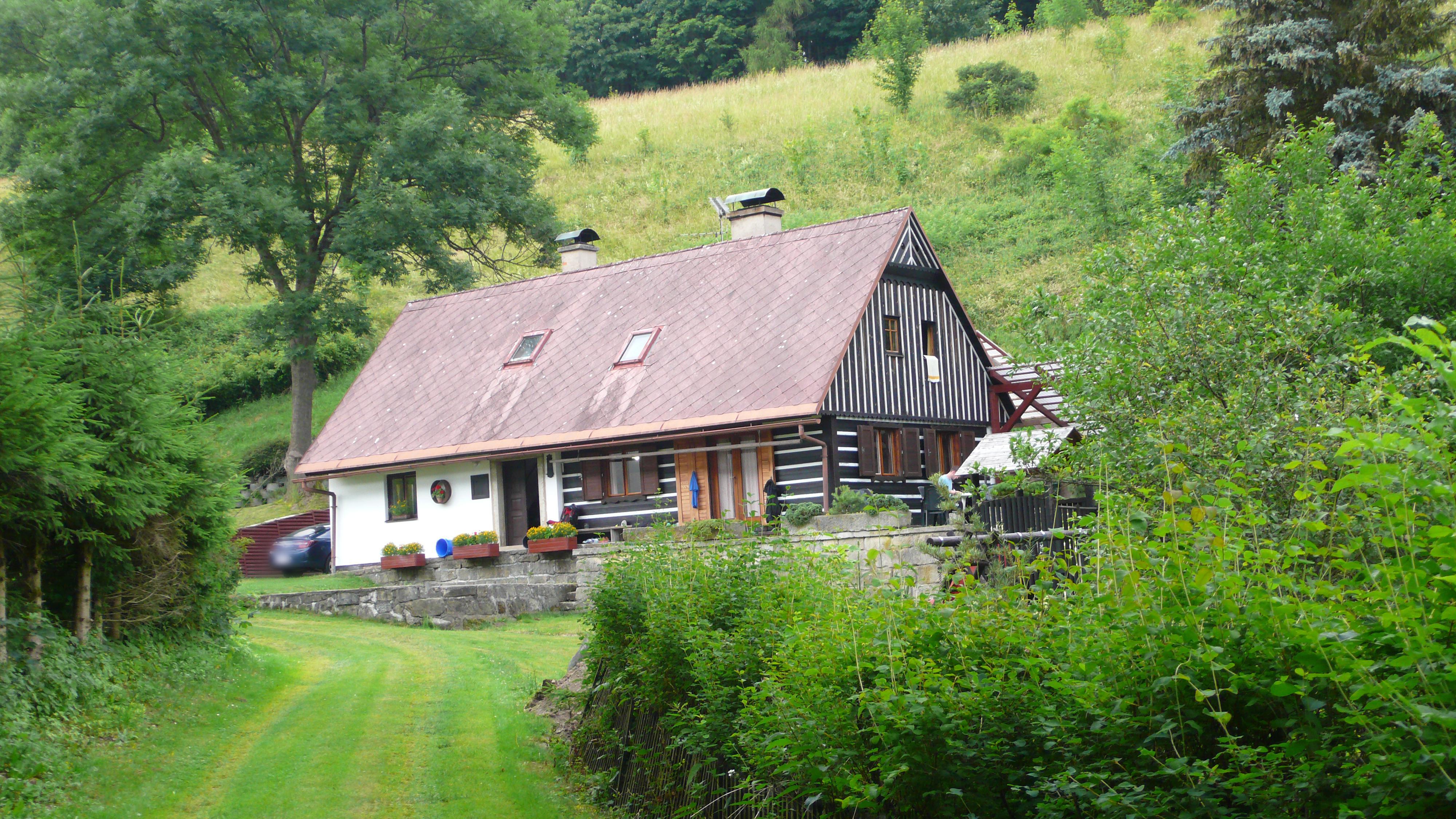Rekreační chata Jiráskovy Skály foto 3