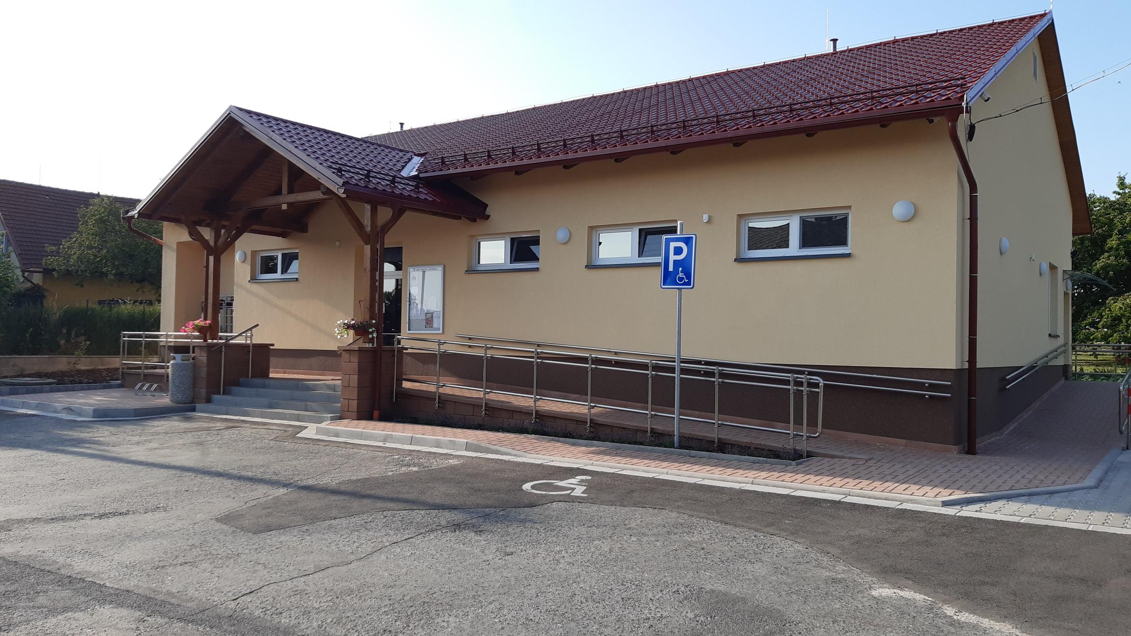Prodejna Černčice foto 2