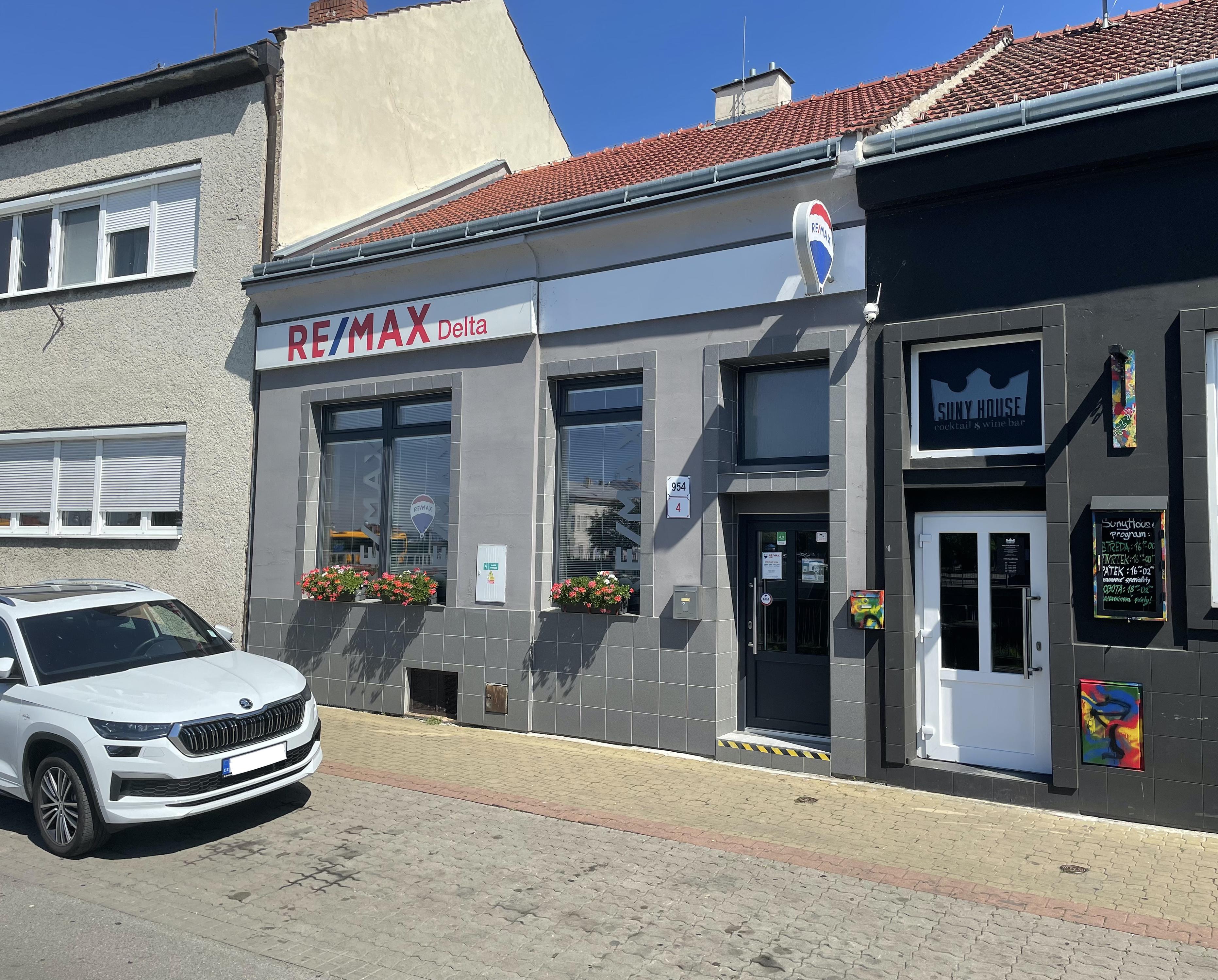 Realitní makléř Michal Vykus - RE/MAX Delta foto 2