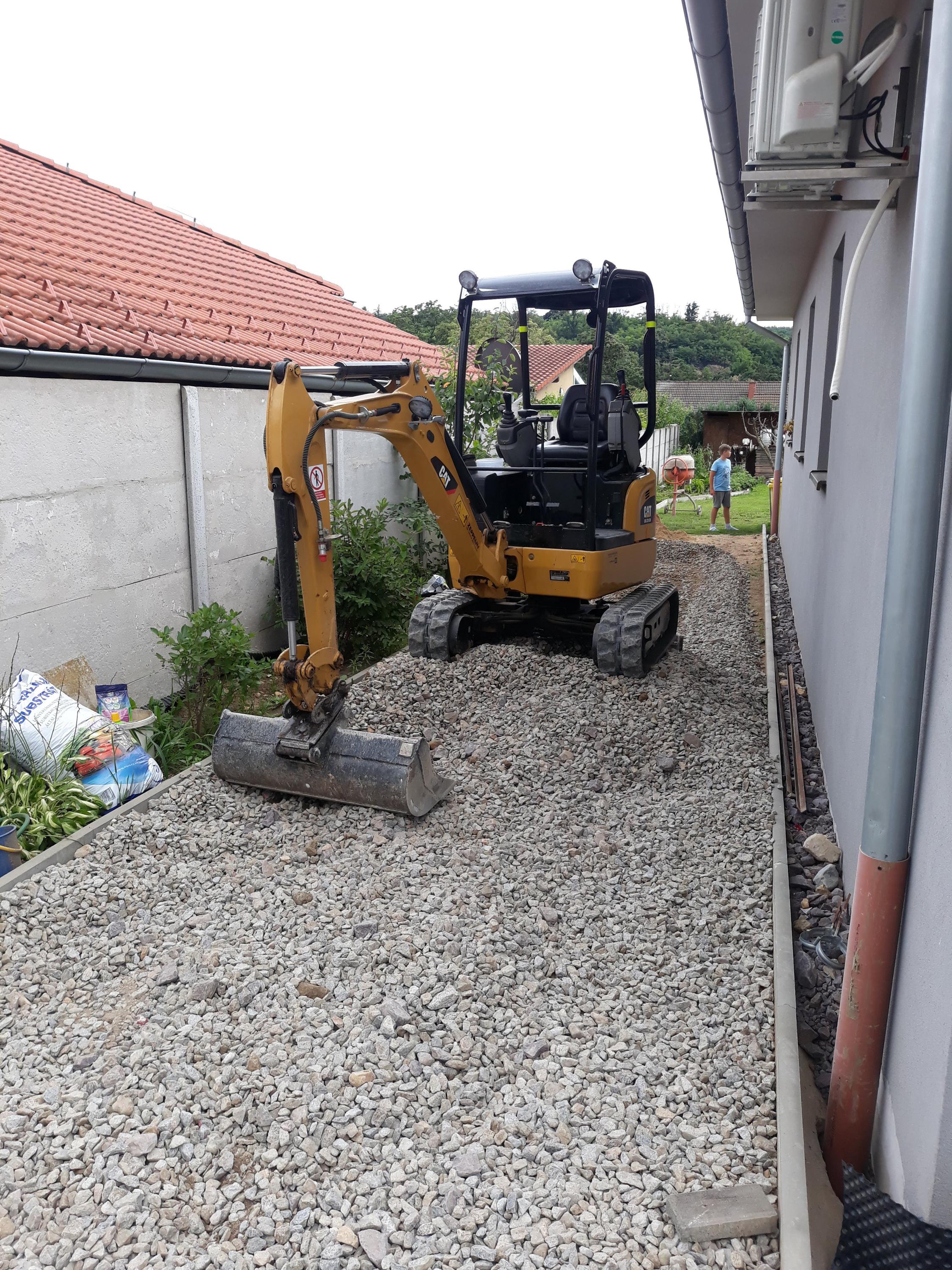 Výkopové práce Slonek Michal foto 6