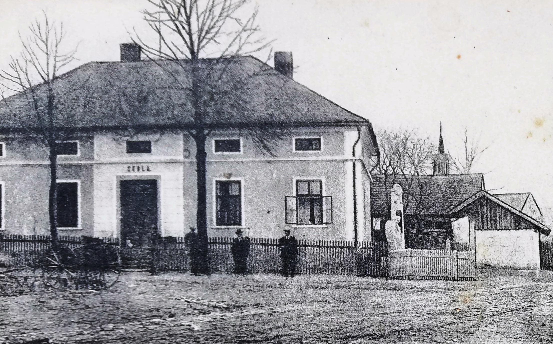 Bzová - obecní úřad foto 3