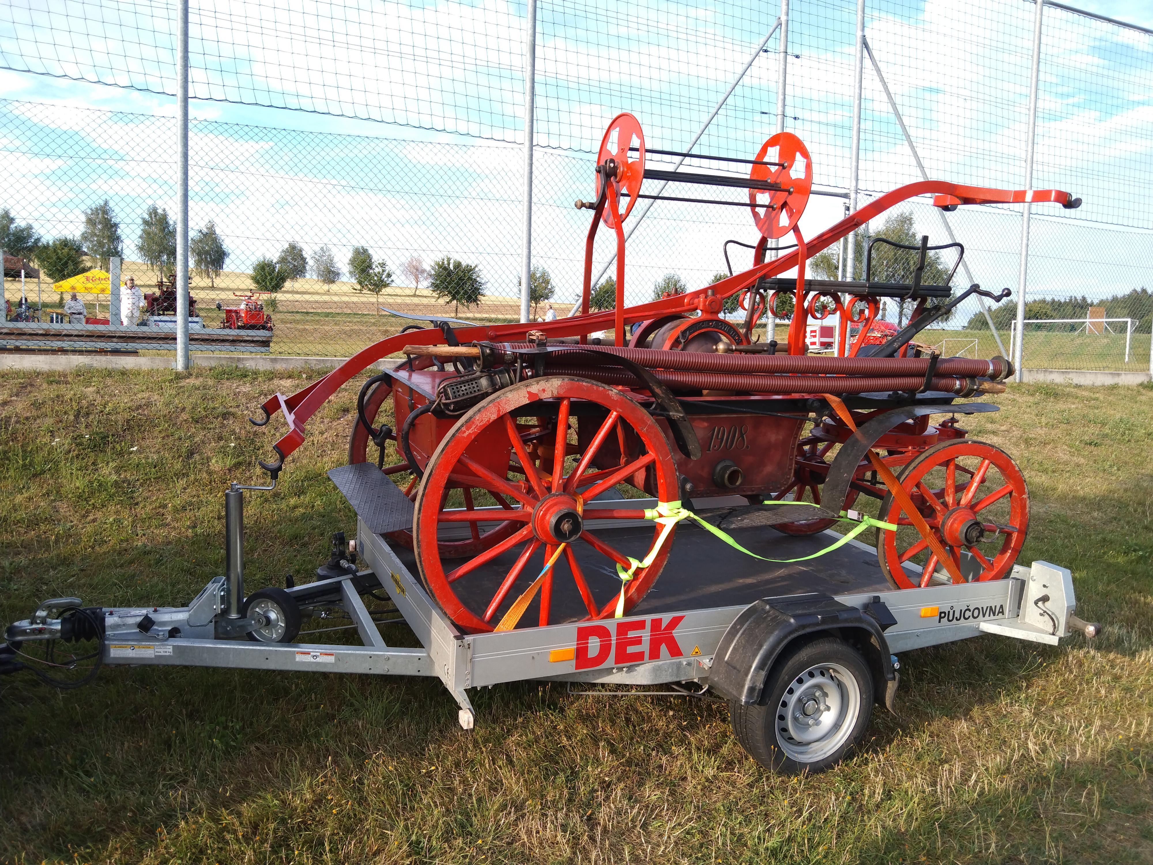 Stavebniny DEK foto 3