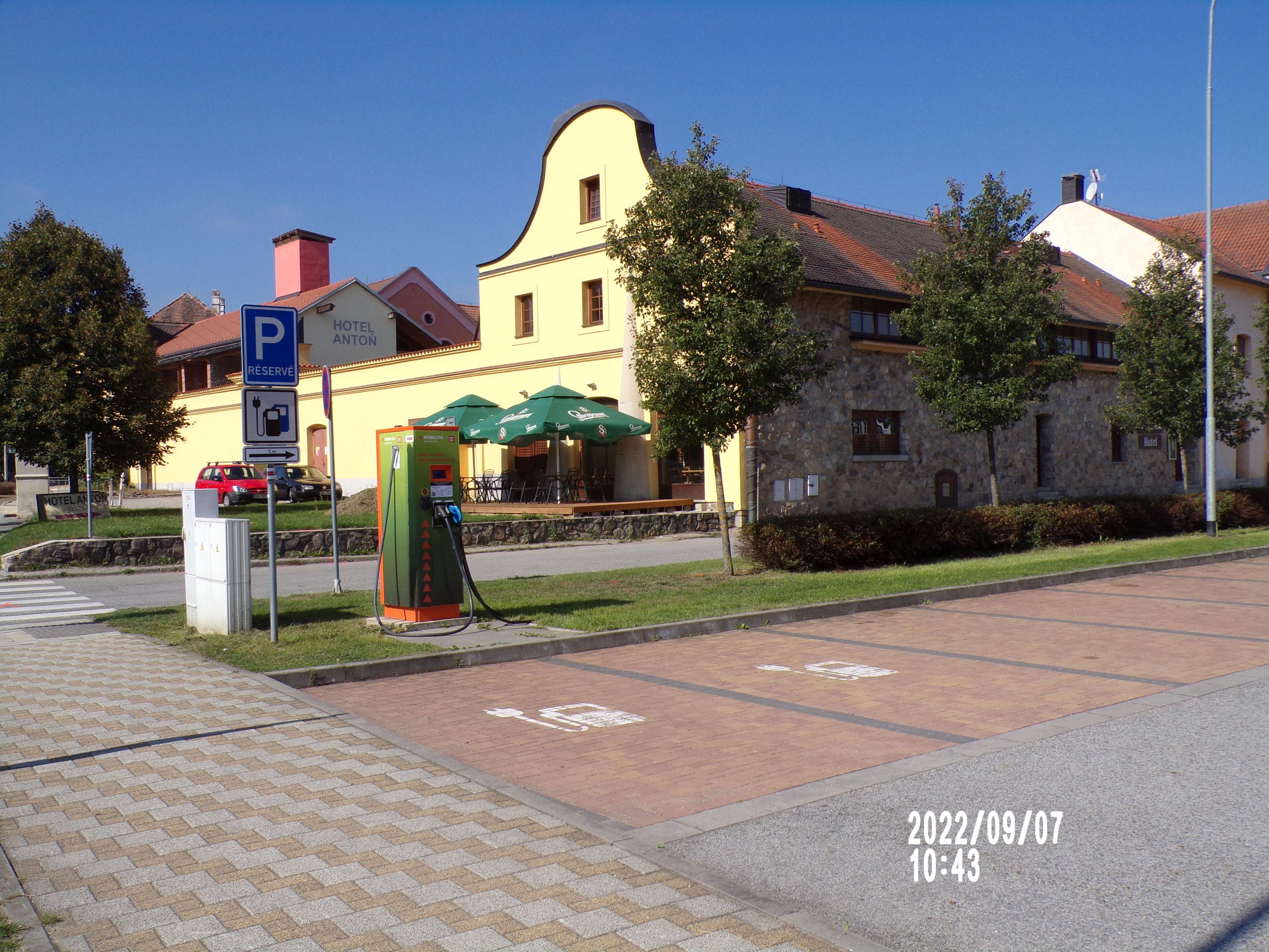 Nabíjecí stanice ČEZ foto 3
