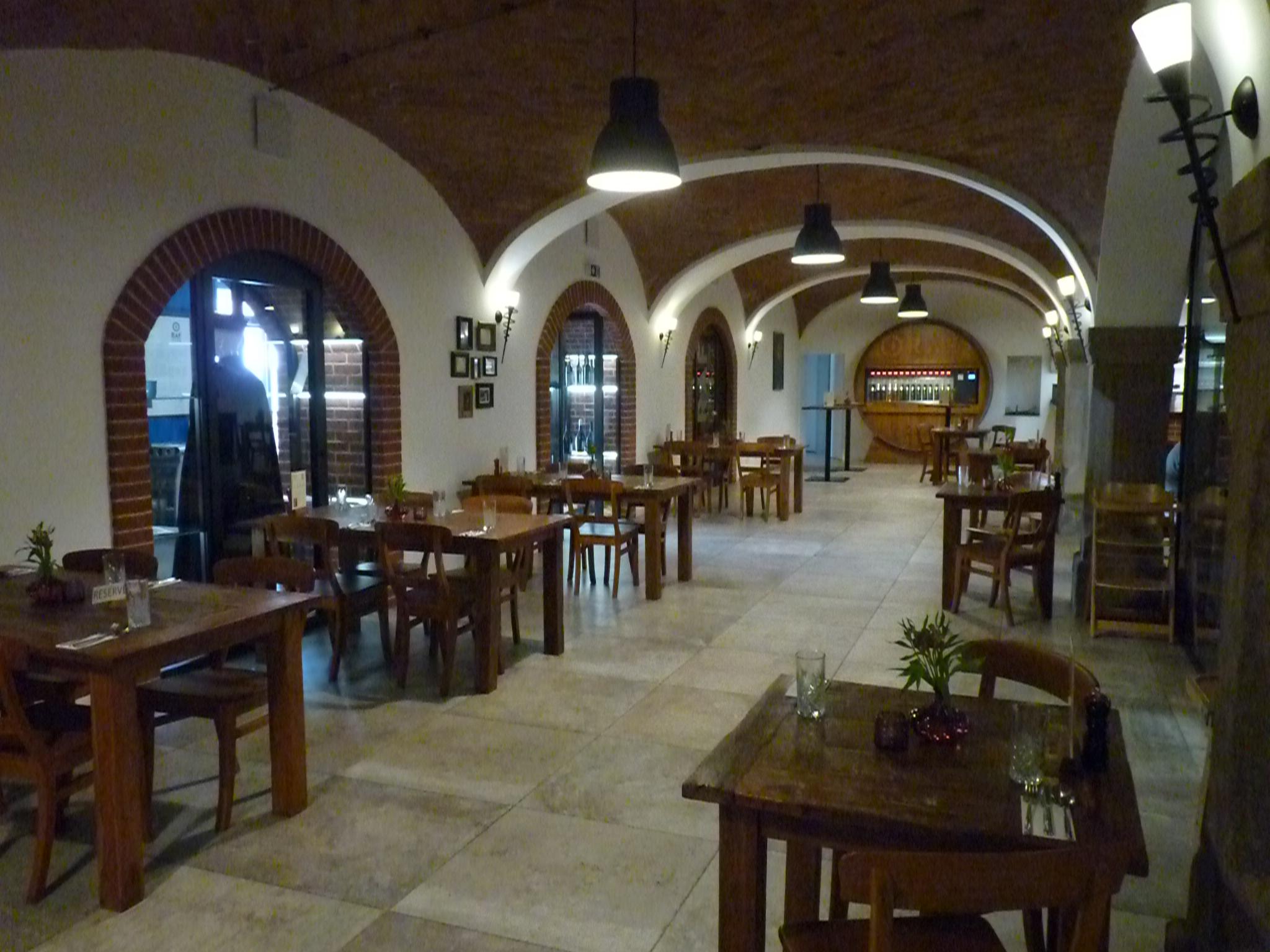 Restaurace RAF House