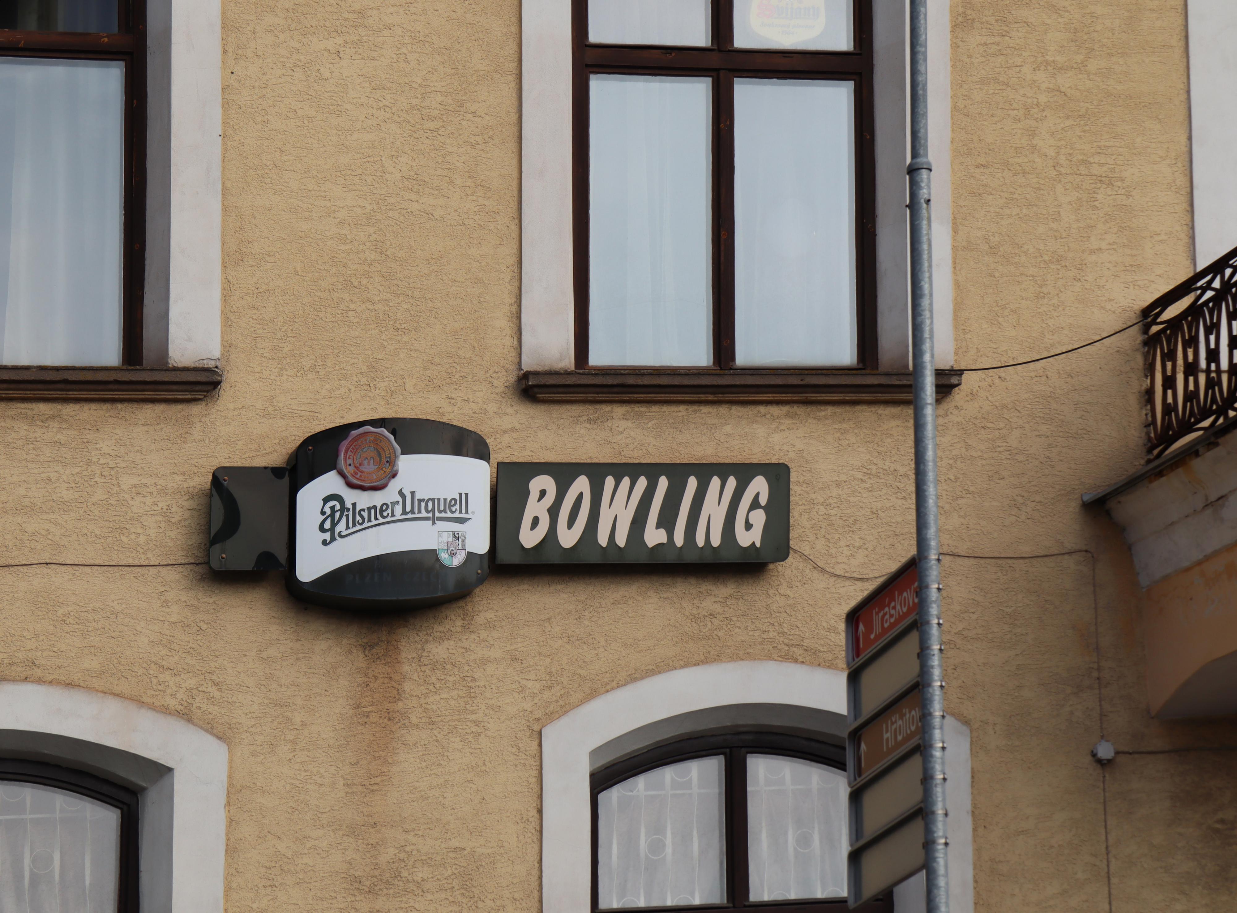 Bowling Bar Červený Kostelec foto 2