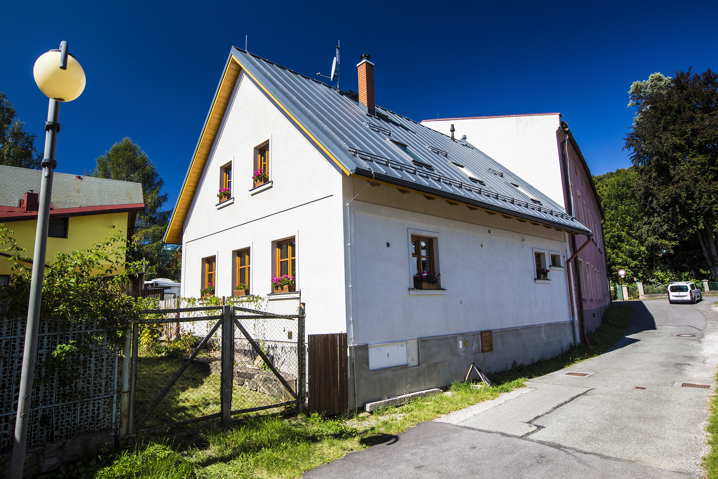 Stavby Rusín foto 3