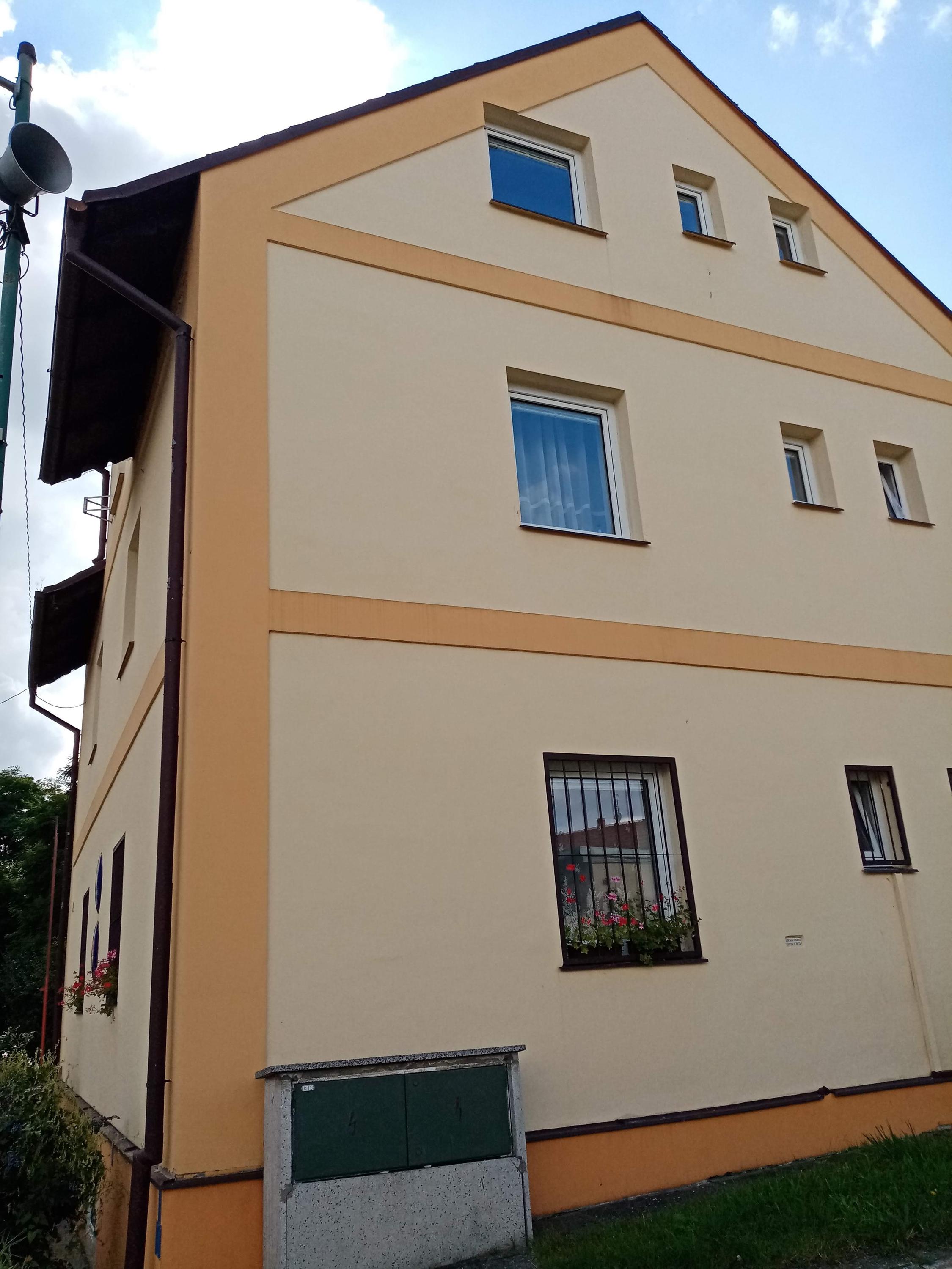 Kamenný Most - obecní úřad foto 3