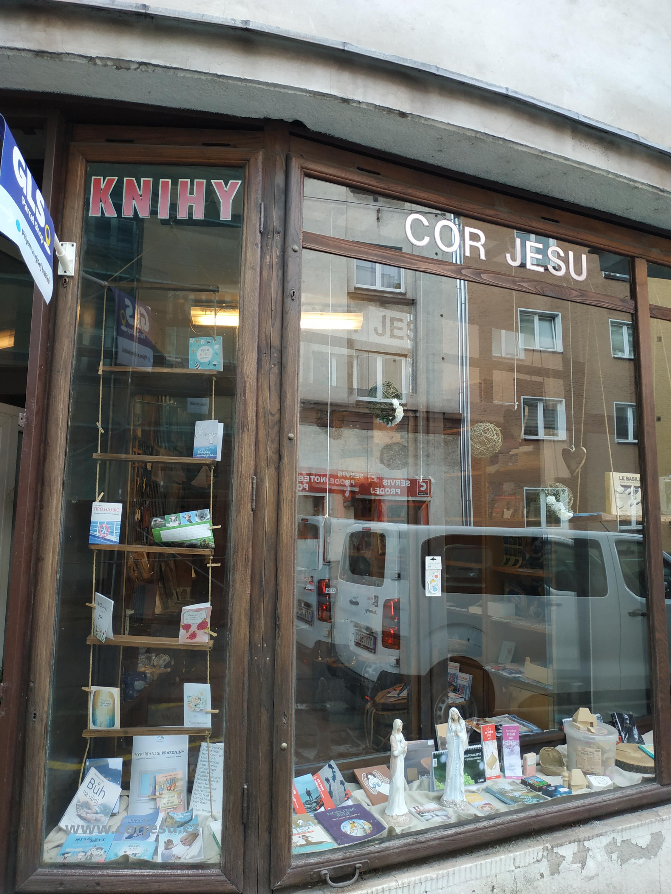 COR JESU foto 4