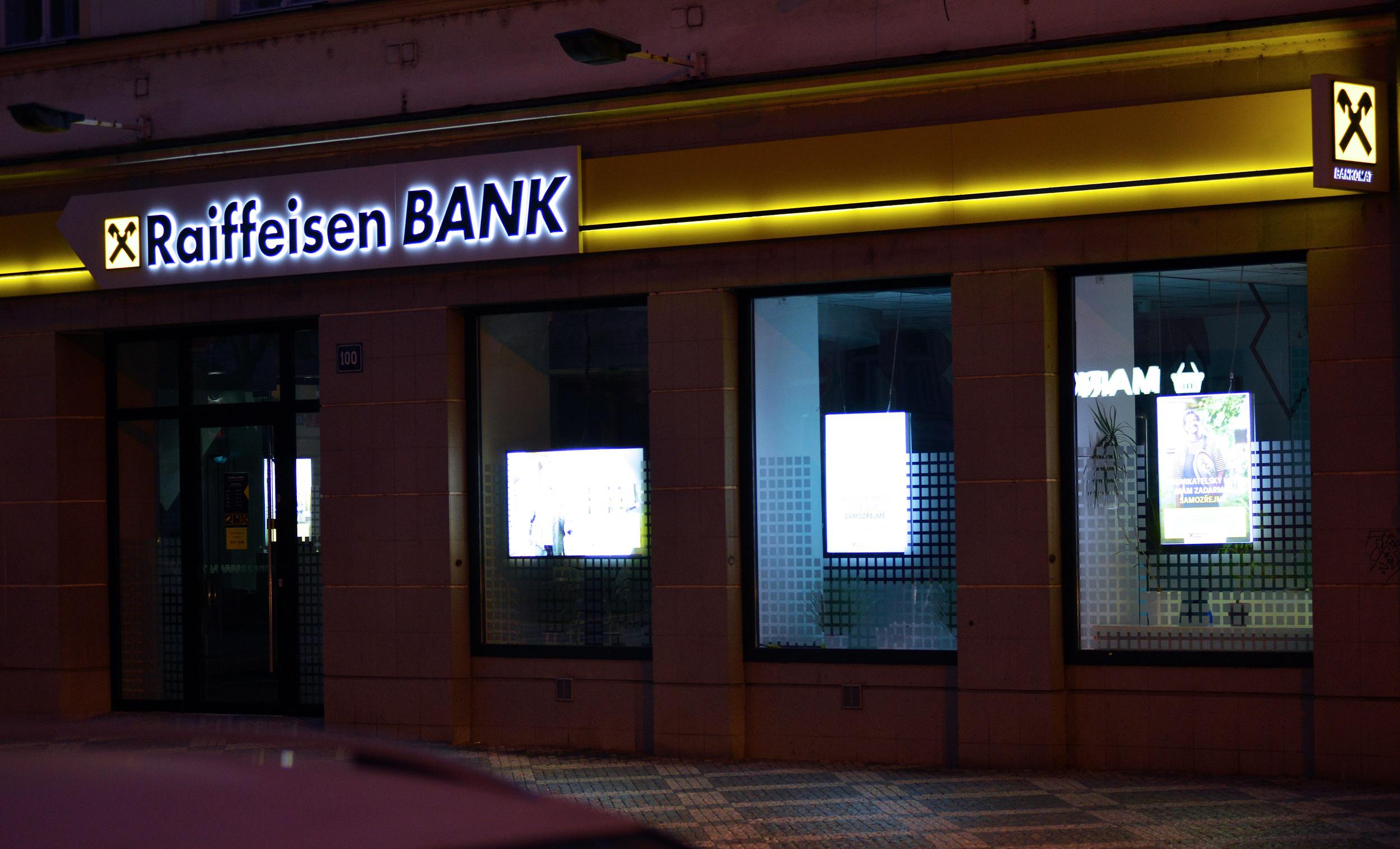 Raiffeisenbank - pobočka foto 3